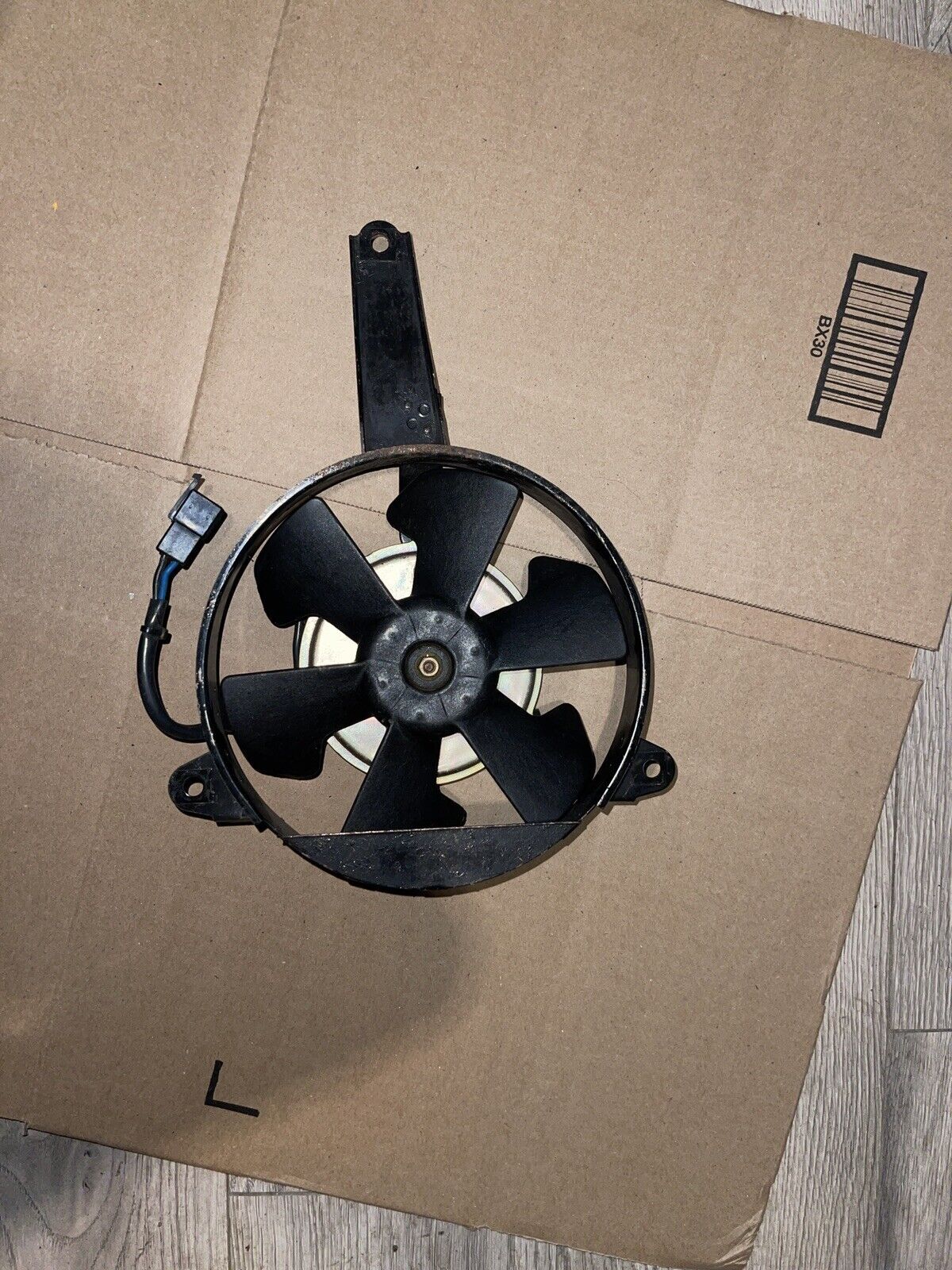 2000 00 YAMAHA YZFR6L YZFR6 YZF R6L R6 RADIATOR COOLING FAN