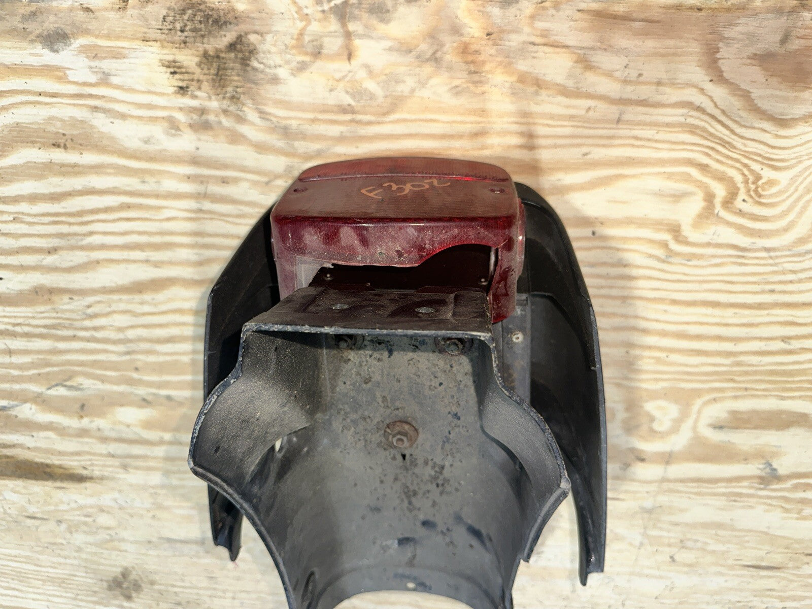SUZUKI 1977 1978 GS750 REAR COWEL TAIL GS 750 E PANEL