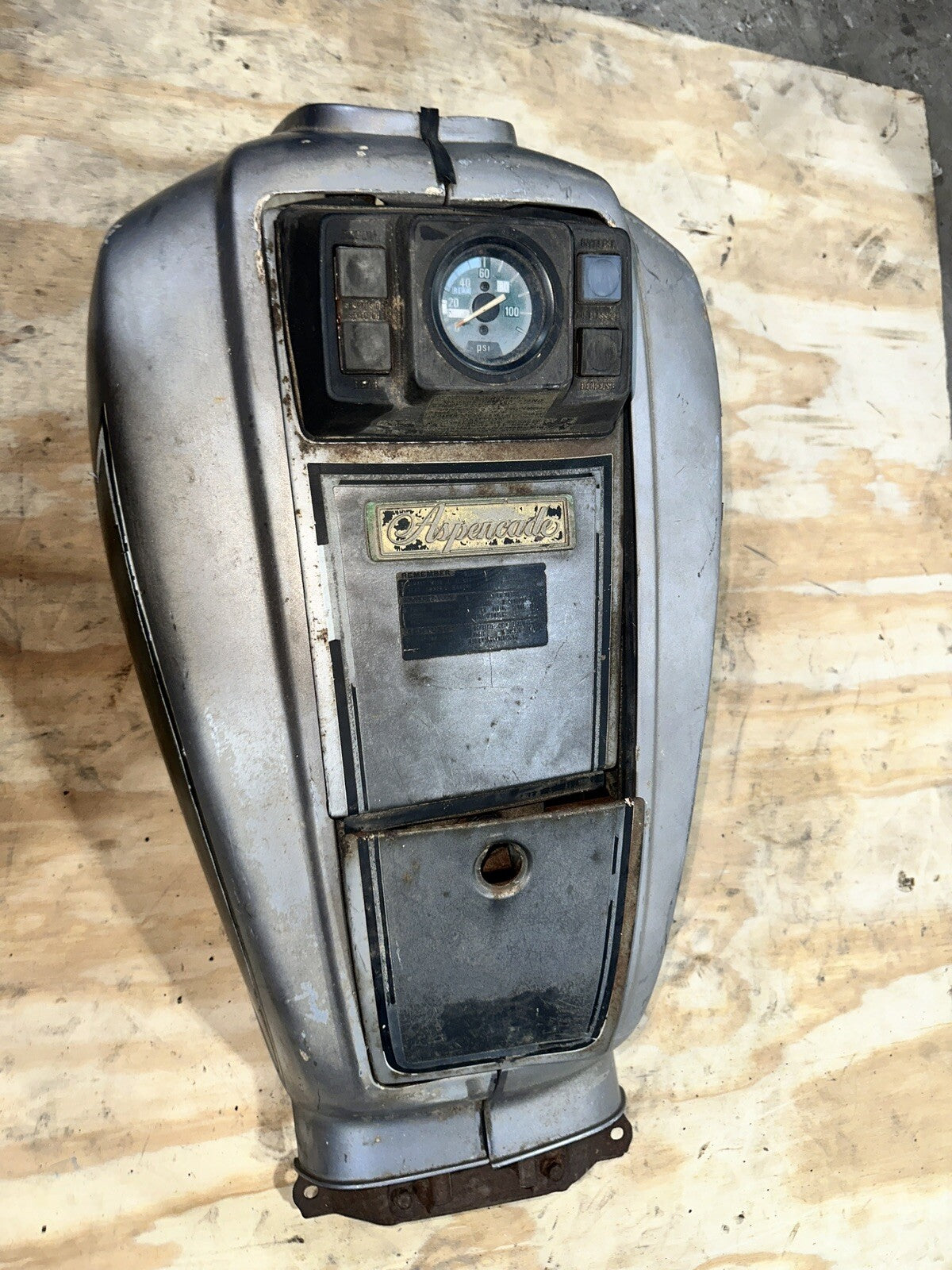 1982 HONDA GOLDWING 1100 ASPENCADE FAUX GAS TANK COVER TRIM PANELCOWL FAIRING