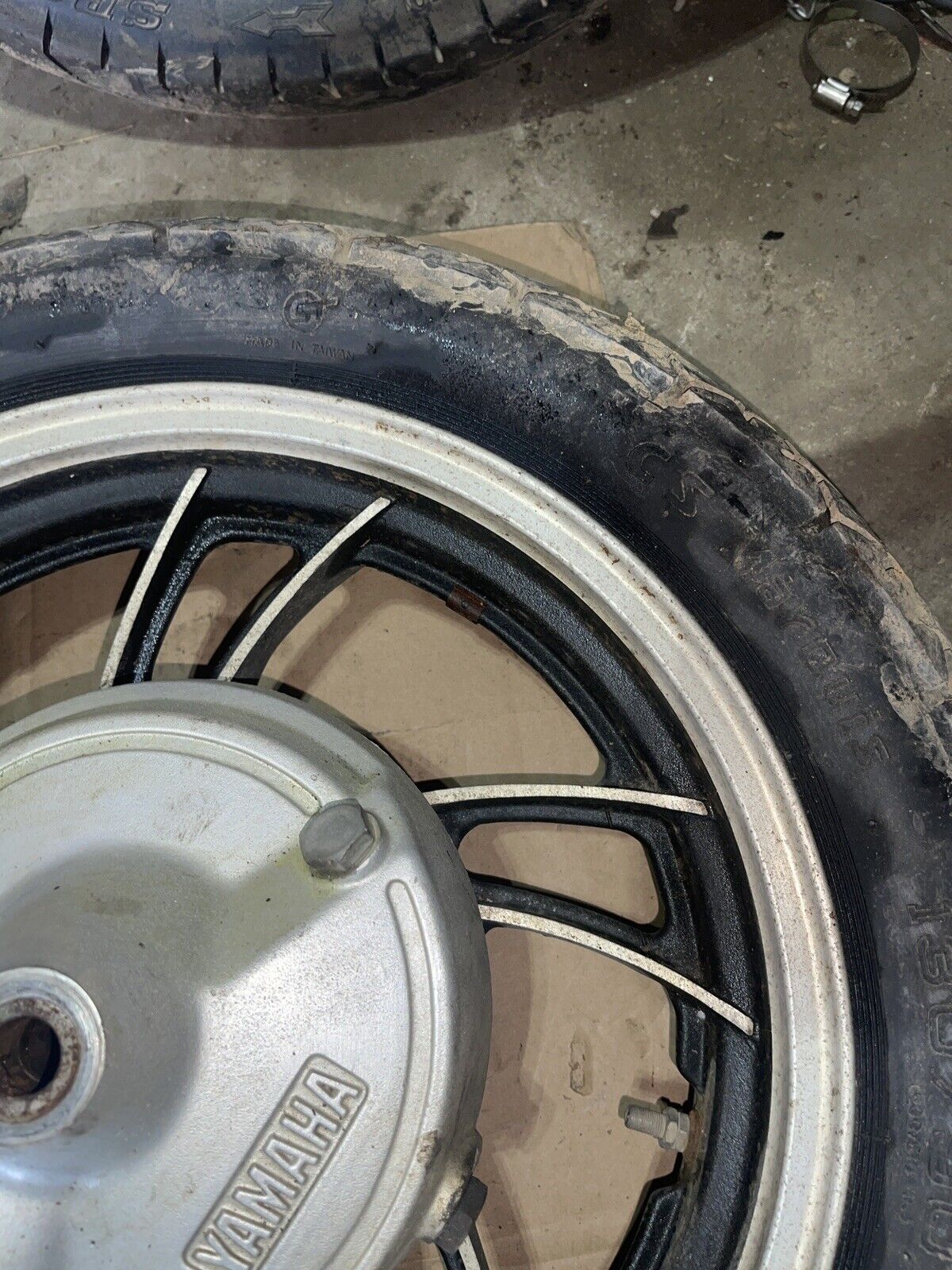 82 Yamaha XV 920 XV920 Virago rear back wheel rim straight