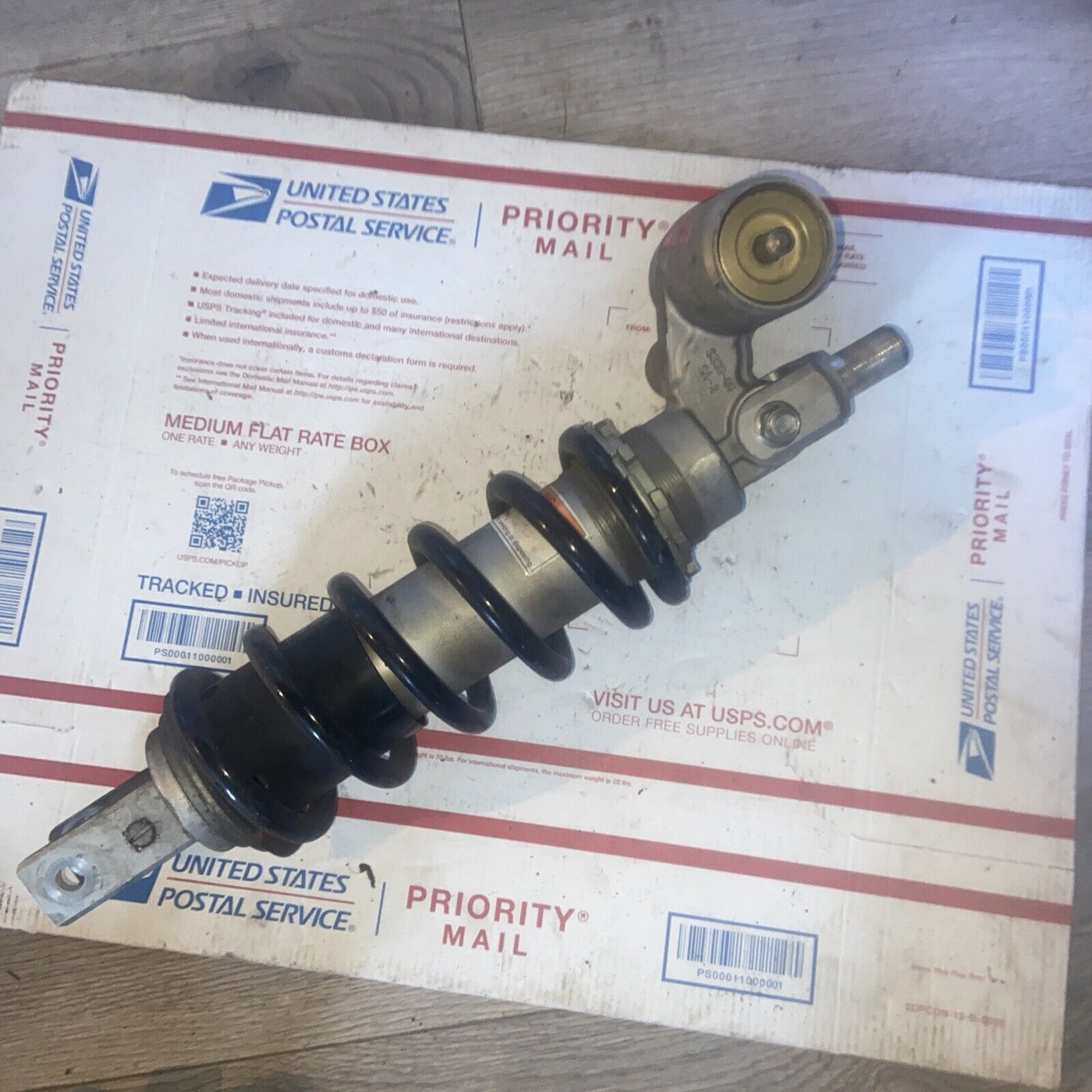 00-03 SUZUKI GSXR600 GSXR750 REAR BACK SHOCK ABSORBER SUSPENSION 2001 02 03 2000