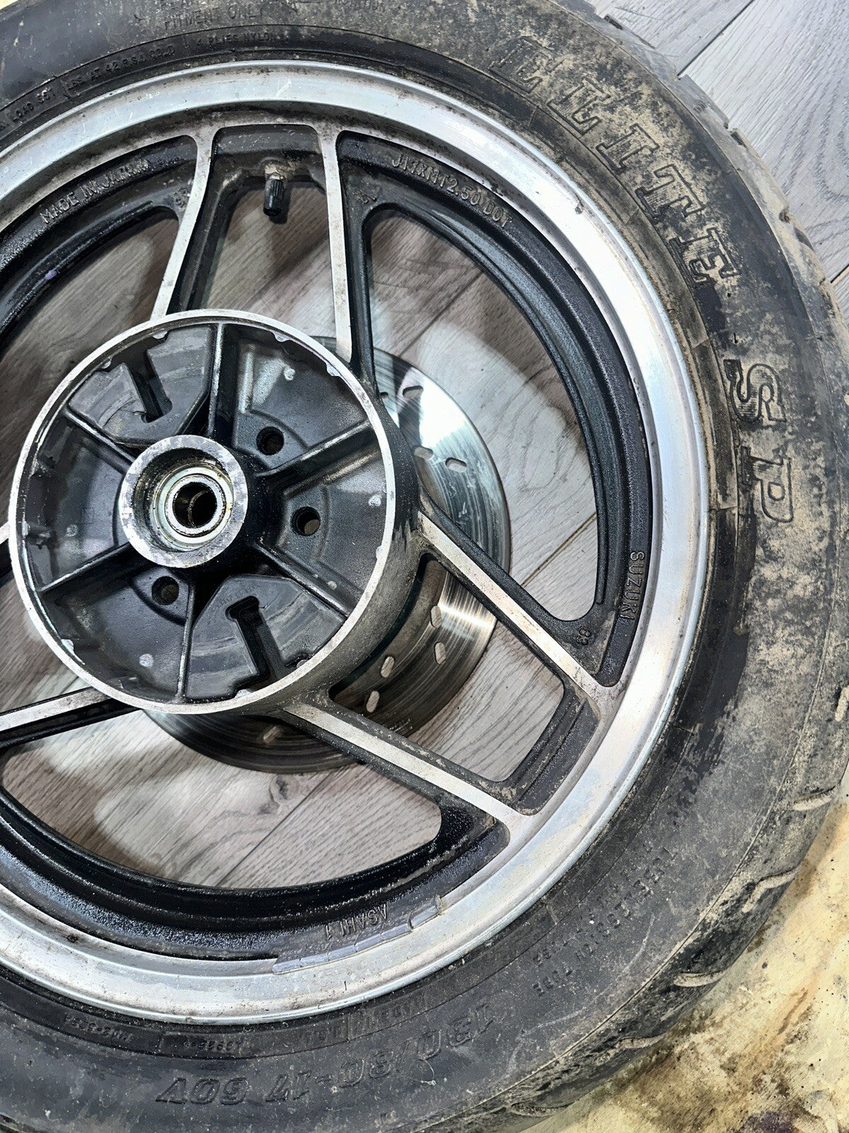 1983 SUZUKI GS1100ES REAR RIM 64111-49500-291
