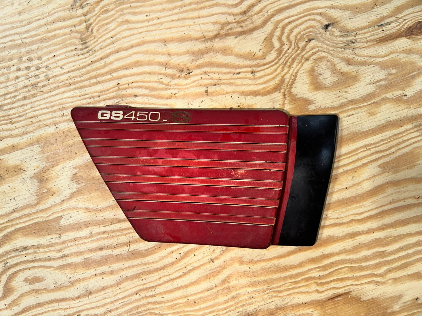 80 - 82 Suzuki GS450 Right Side Cover Fairing OEM