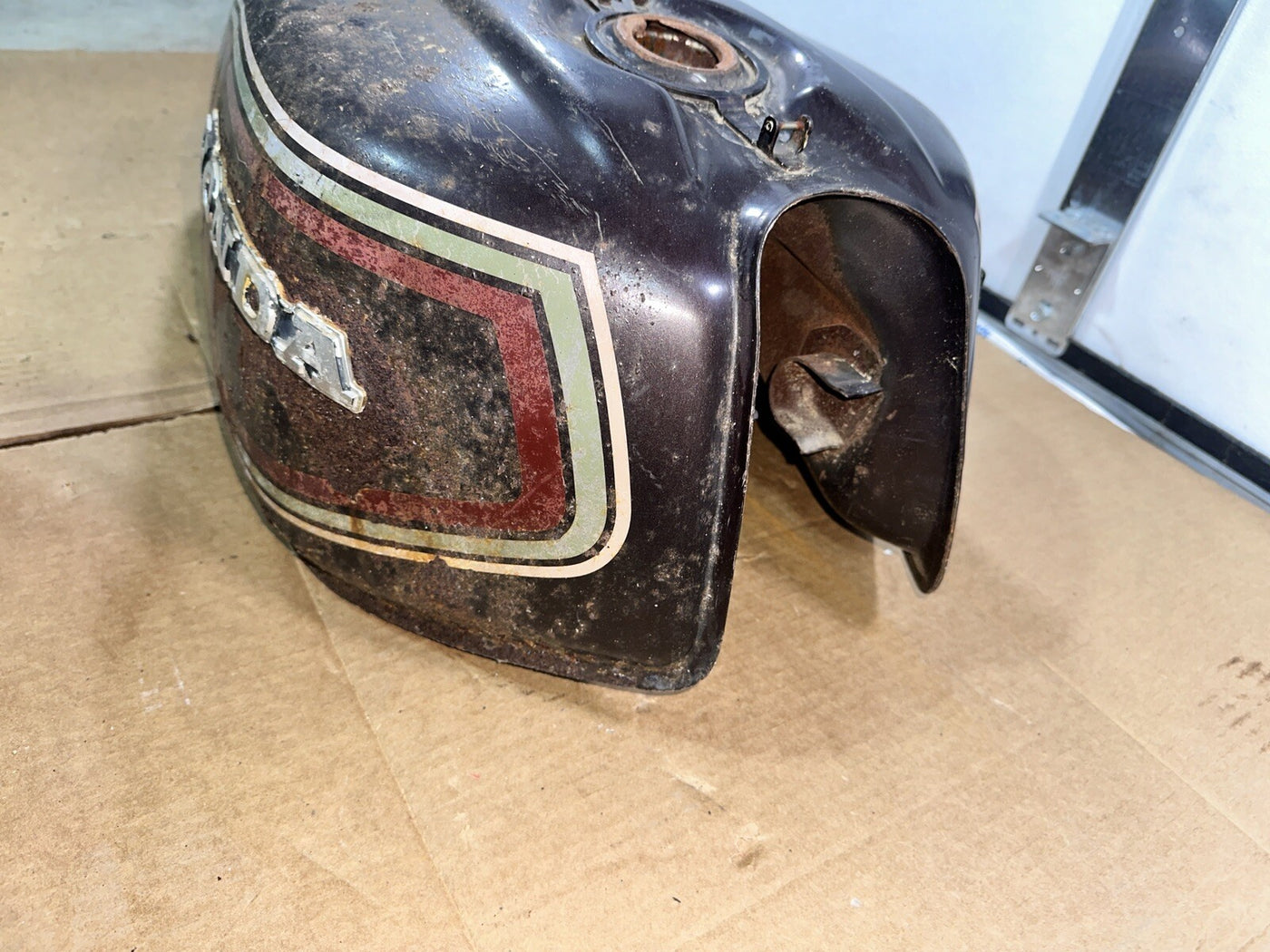 HONDA 80 81 CB750K GAS TANK FUEL CELL PETROL OEM Dented