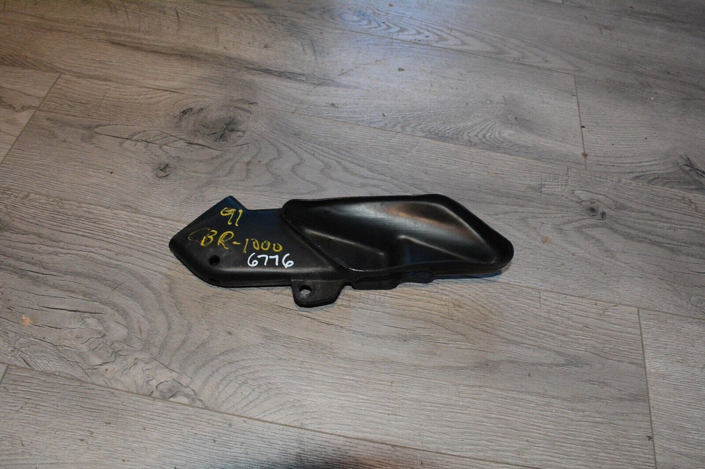 90 Honda CBR1000F CBR1000 Hurricane Air Intake Duct Tube 