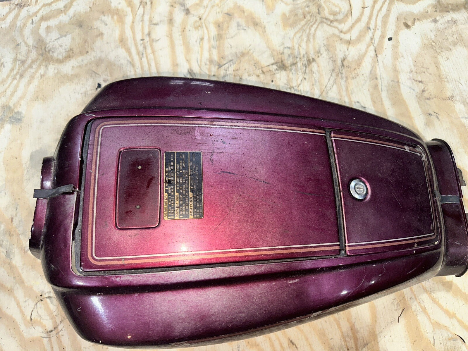 1982 HONDA GOLDWING GL1100 FALSE GAS TANK+TRIM PANELS NO KEY