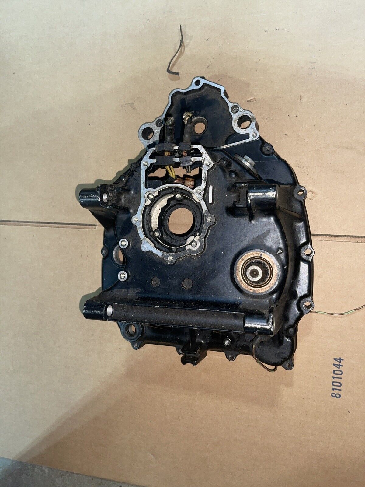 93-01 KAWASAKI NINJA ZX11 LOWER ENGINE BOTTOM CRANKCASE CRANK CASES MOTOR BLOCK