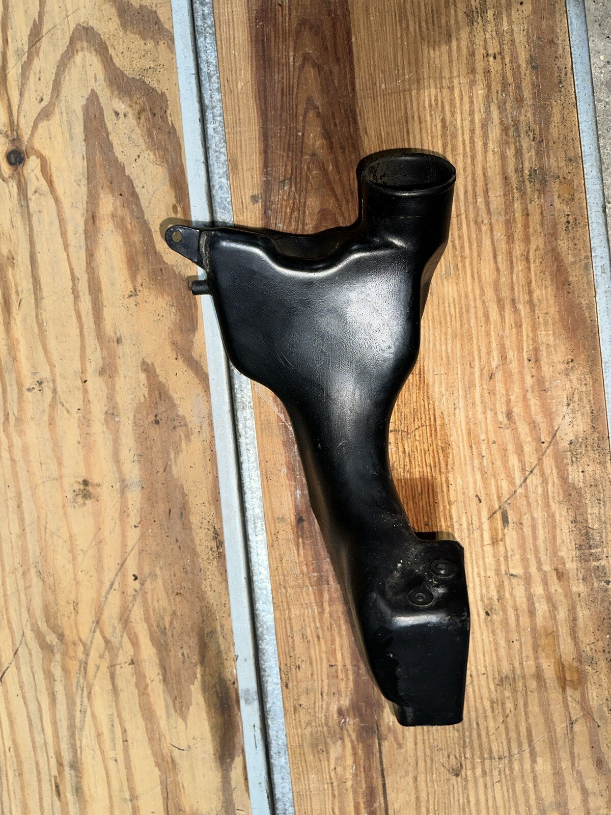 2003-2005 03 04 05 RAM Air Yamaha R6 YZF Ducting OEM Damage