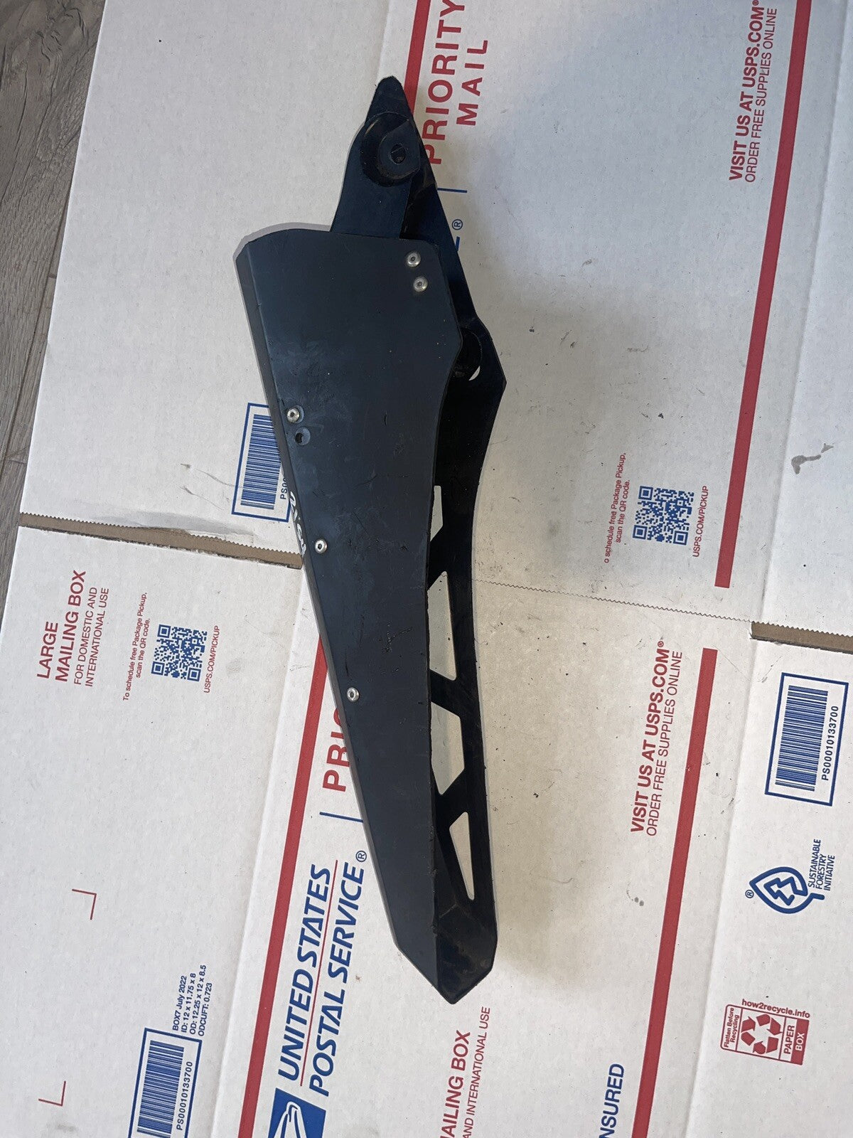 1990 Suzuki Katana 1100 GSX1100F OEM REAR BACK DRIVE CHAIN GUARD COVER SHIELD