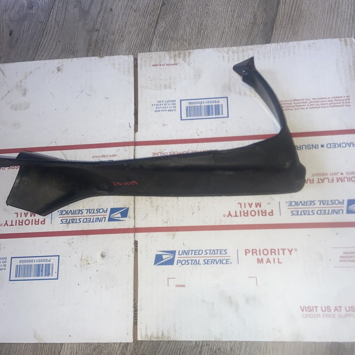 1992 Yamaha FZR600 Left Front Duct Covers Panels Cowls 3HE-2835V 1-L