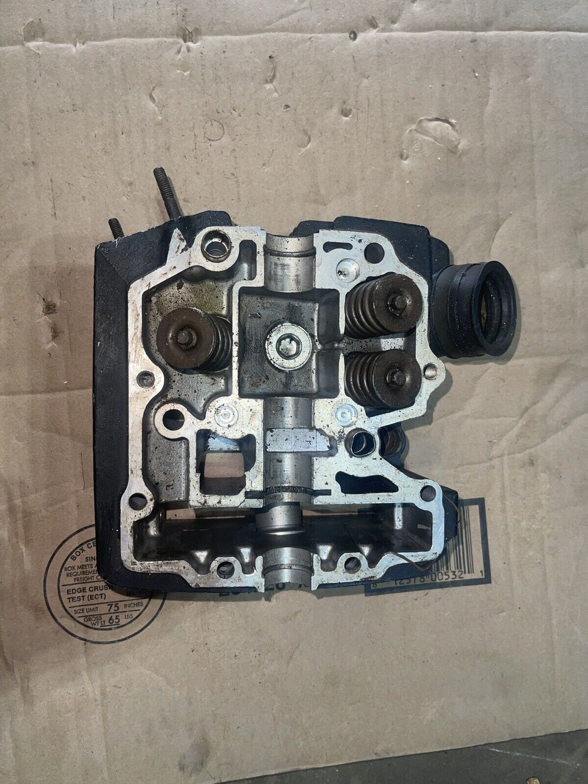 Honda vt 700 cylinder head