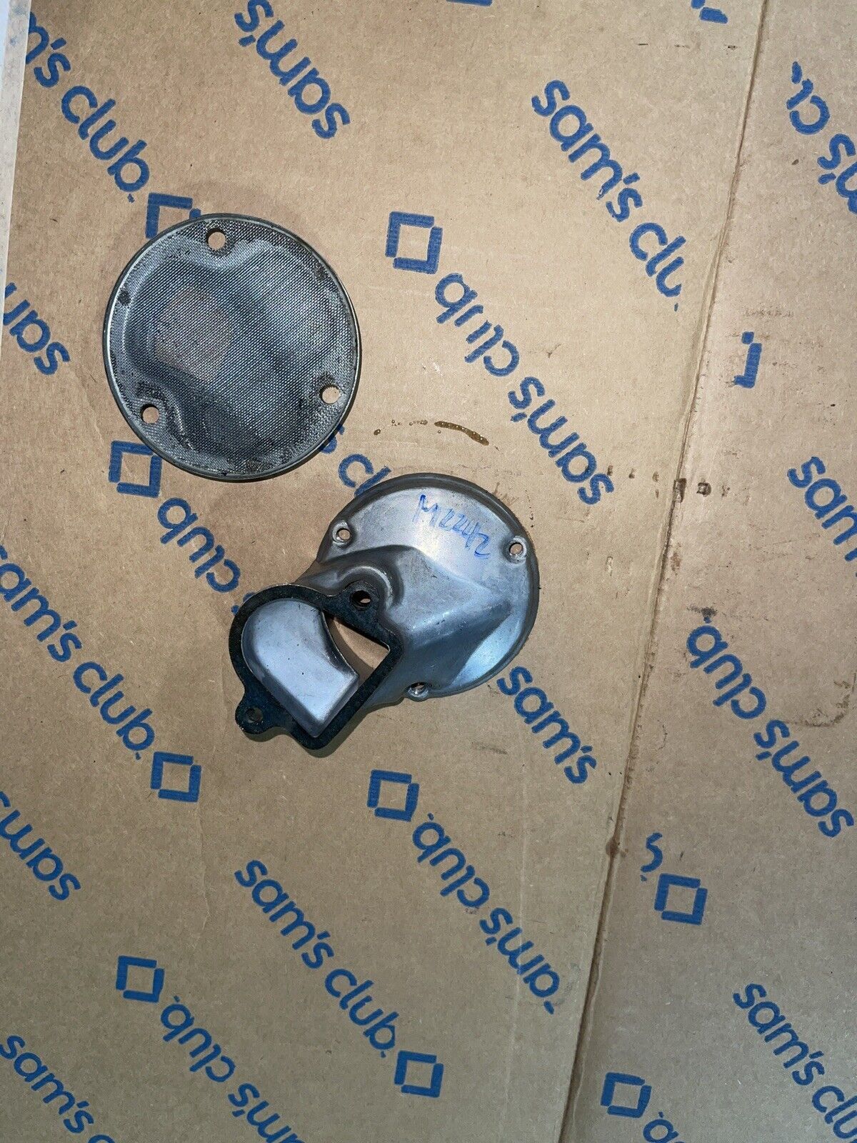 94 SUZUKI KATANA GSX600FT OIL STRAINER COVER 16525-48B01