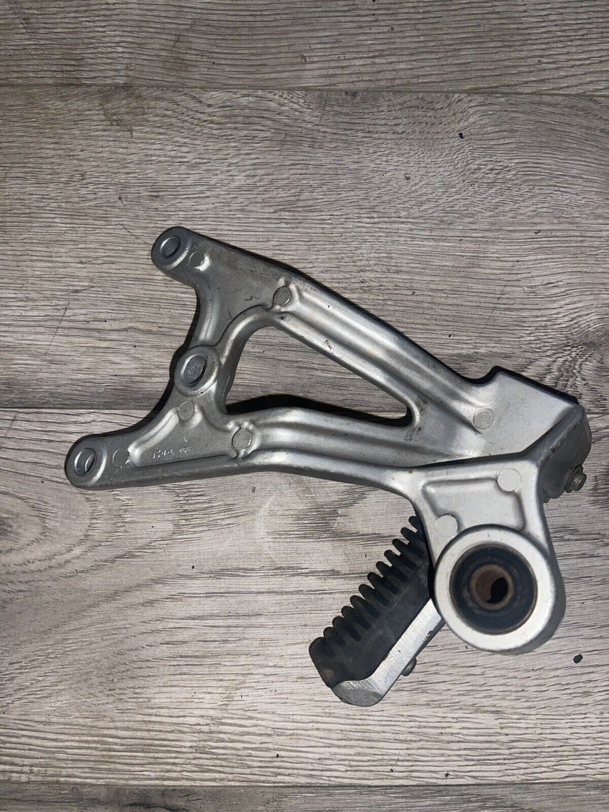 93-98 Suzuki GSXR1100W GSXR1100 Rear Left Passenger Peg Bracket