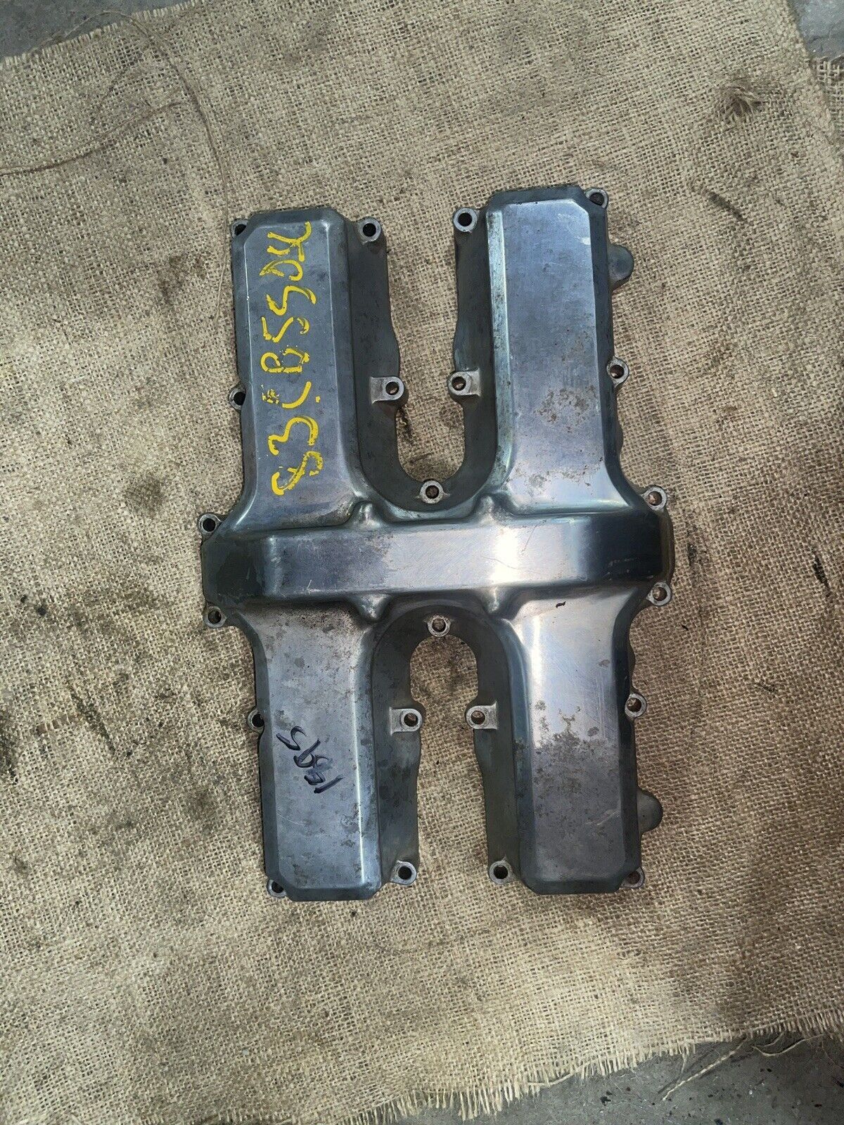 83 HONDA CB550SC NIGHTHAWK CB 550 HM105B ENGINE CYLINDER HEAD VALVE COVER