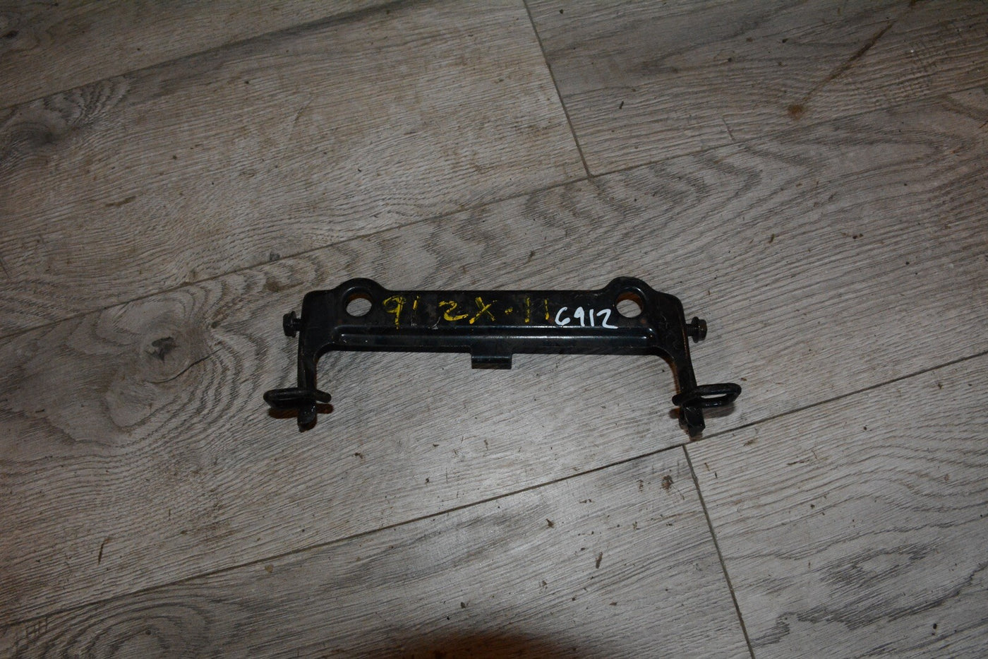 93-03 kawasaki zx11 bracket