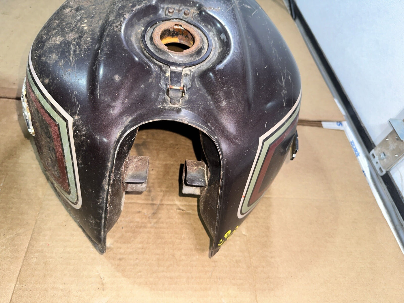 HONDA 80 81 CB750K GAS TANK FUEL CELL PETROL OEM Dented