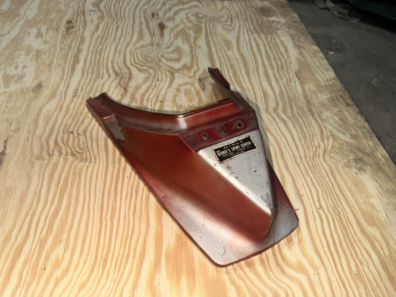 '82 83 XS400R SECA XS 400 REAR TAIL FAIRING COWL PLASTIC COMPARTMENT 1982 YAMAHA