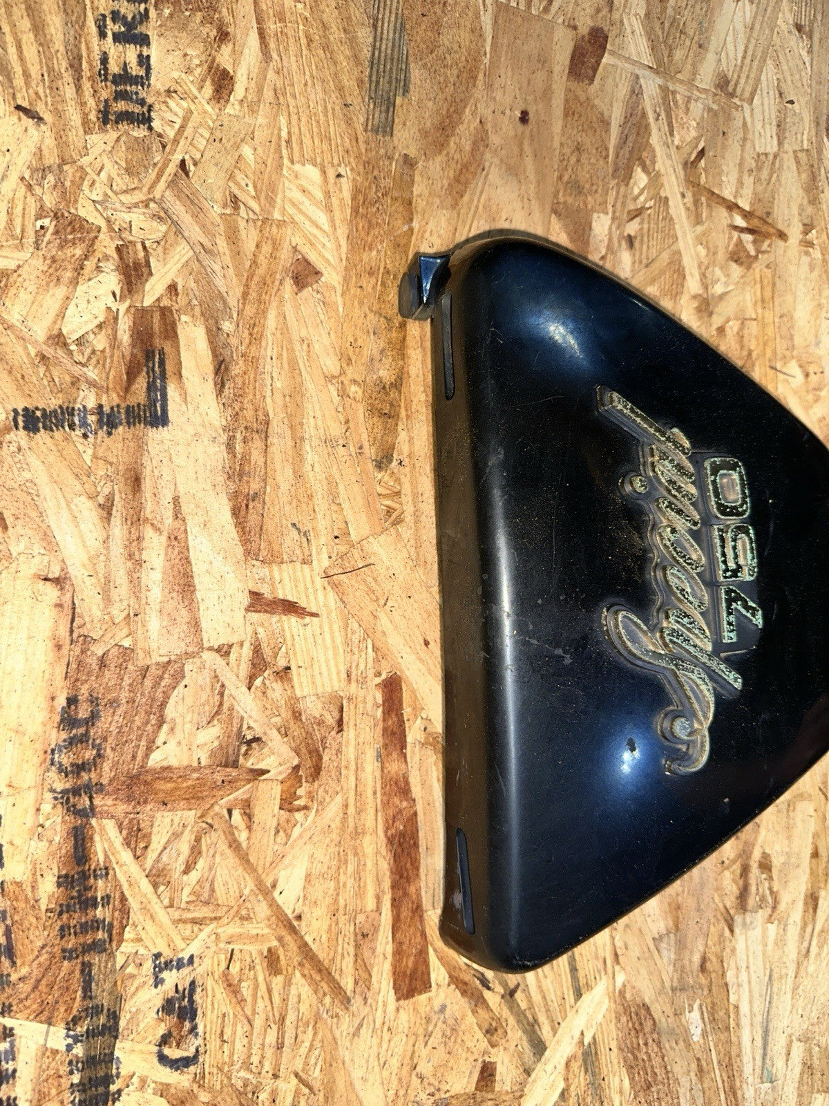 1978 Yamaha XS750 XS750S Special Left Side Cover