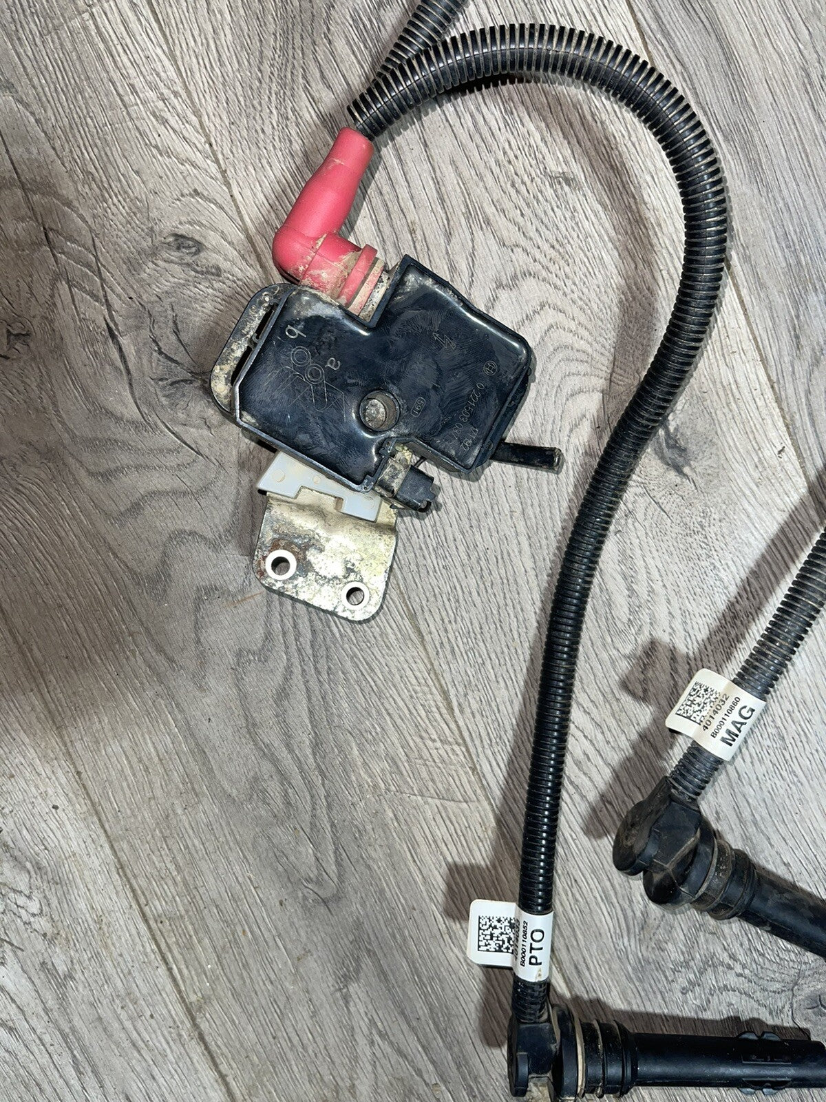 2016–2023 Polaris General/Ranger/RZR Spark Plug Wire Cap Ignition Coil OEM 