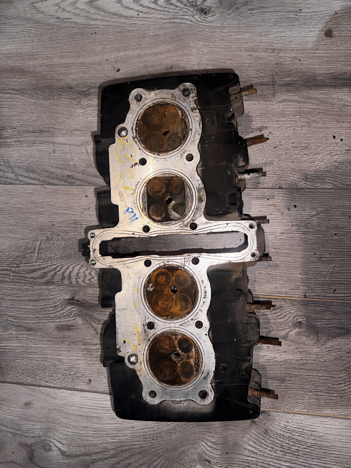 1983 Honda Cb550sc Cb 550 Nighthawk Engine Cylinder Head