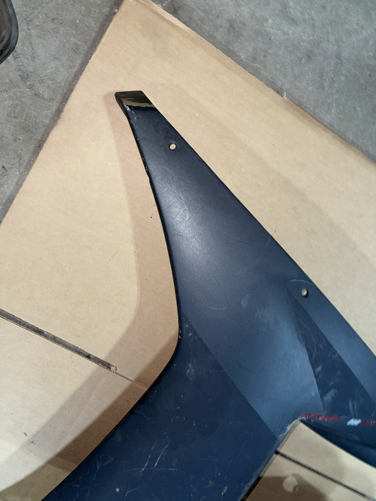 02-03 YAMAHA R1 RIGHT MID SIDE FAIRING COWL PLASTIC OEM BLACK