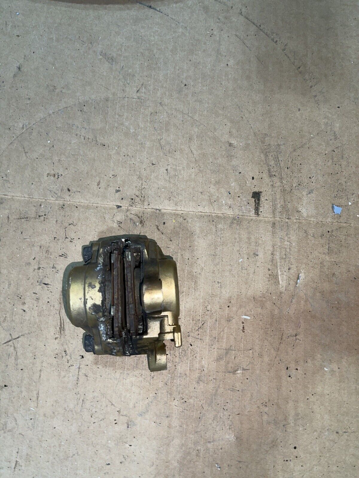 Yamaha FZ-600 Rear Brake Caliper 86-88 OEM