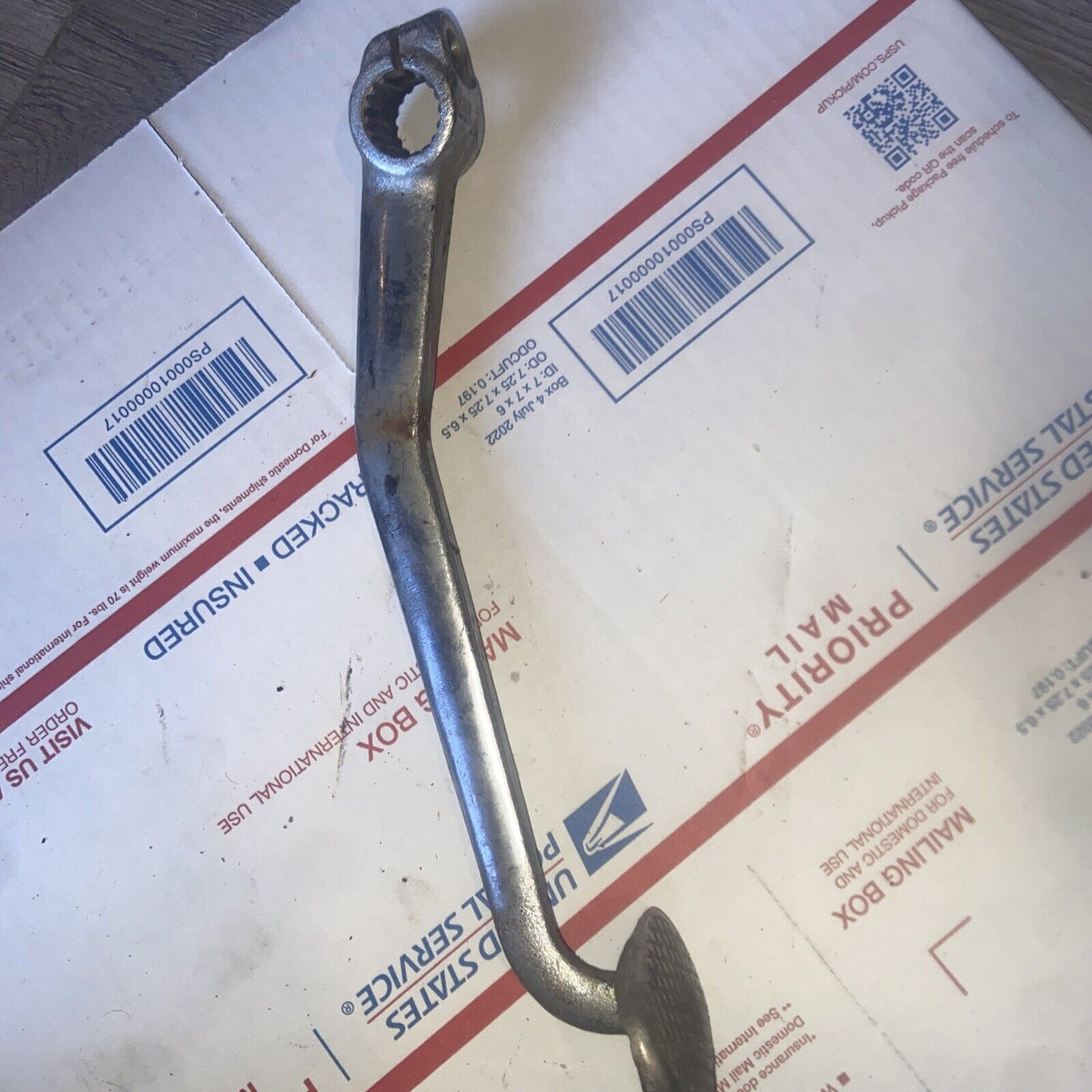 SUZUKI 82 GS750 REAR BACK BRAKE LEVER FOOT PEDAL ARM