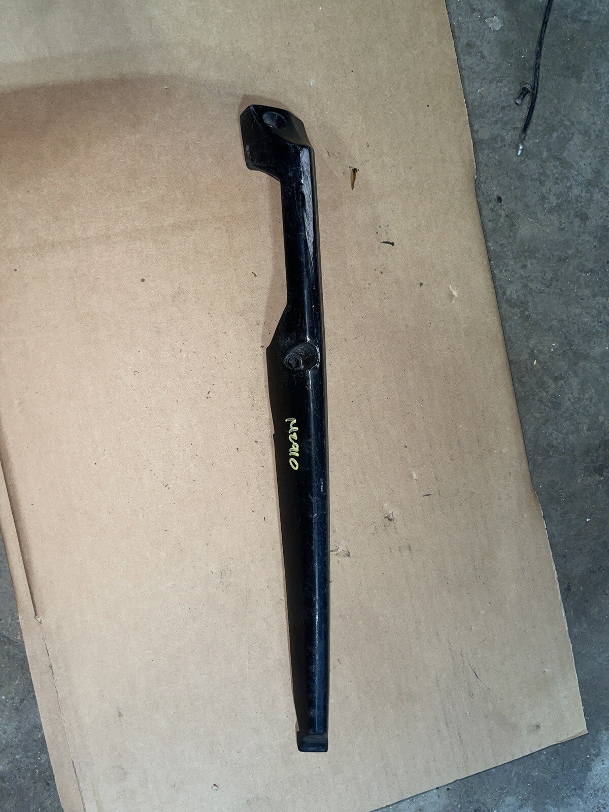 1984 KAWASAKI GPZ1100 GPZ 1100 REAR PASSENGER HANDLE GRAB BAR RAIL
