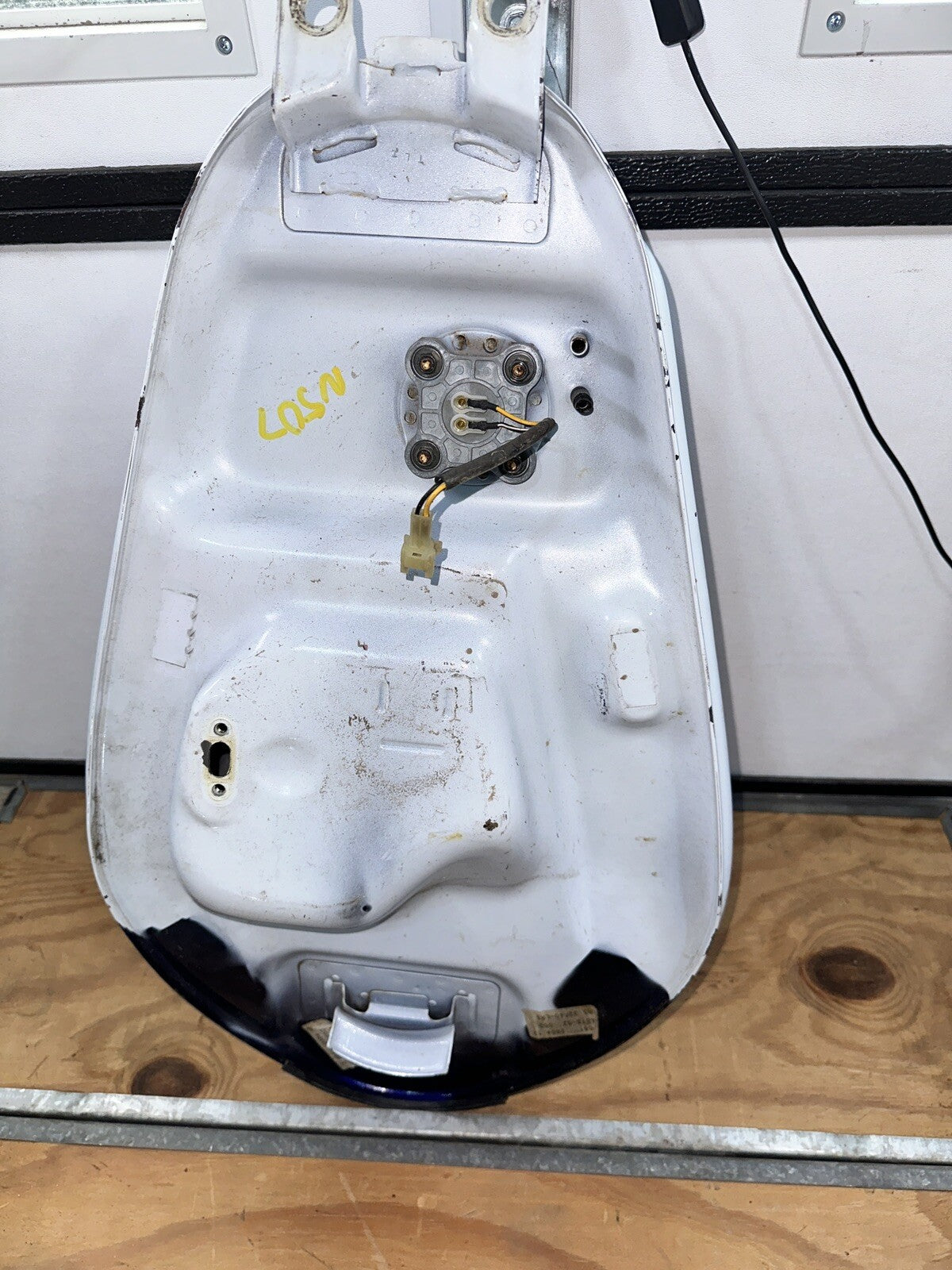 96-00 Bandit 1200S GAS TANK FUEL CELL PETROL RESERVOIR GREEN OEM