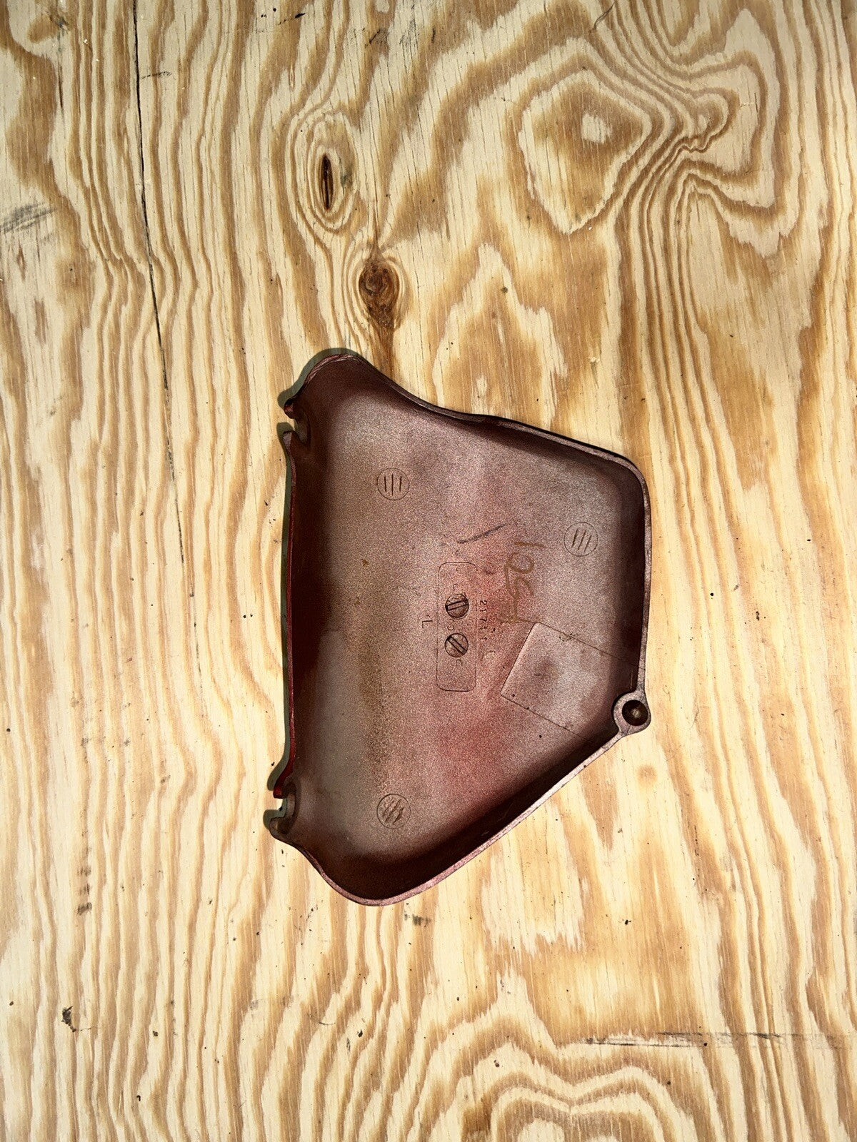 YAMAHA XS400 XS 400 SPECIAL 2 / OEM  LEFT SIDE COVER PANEL