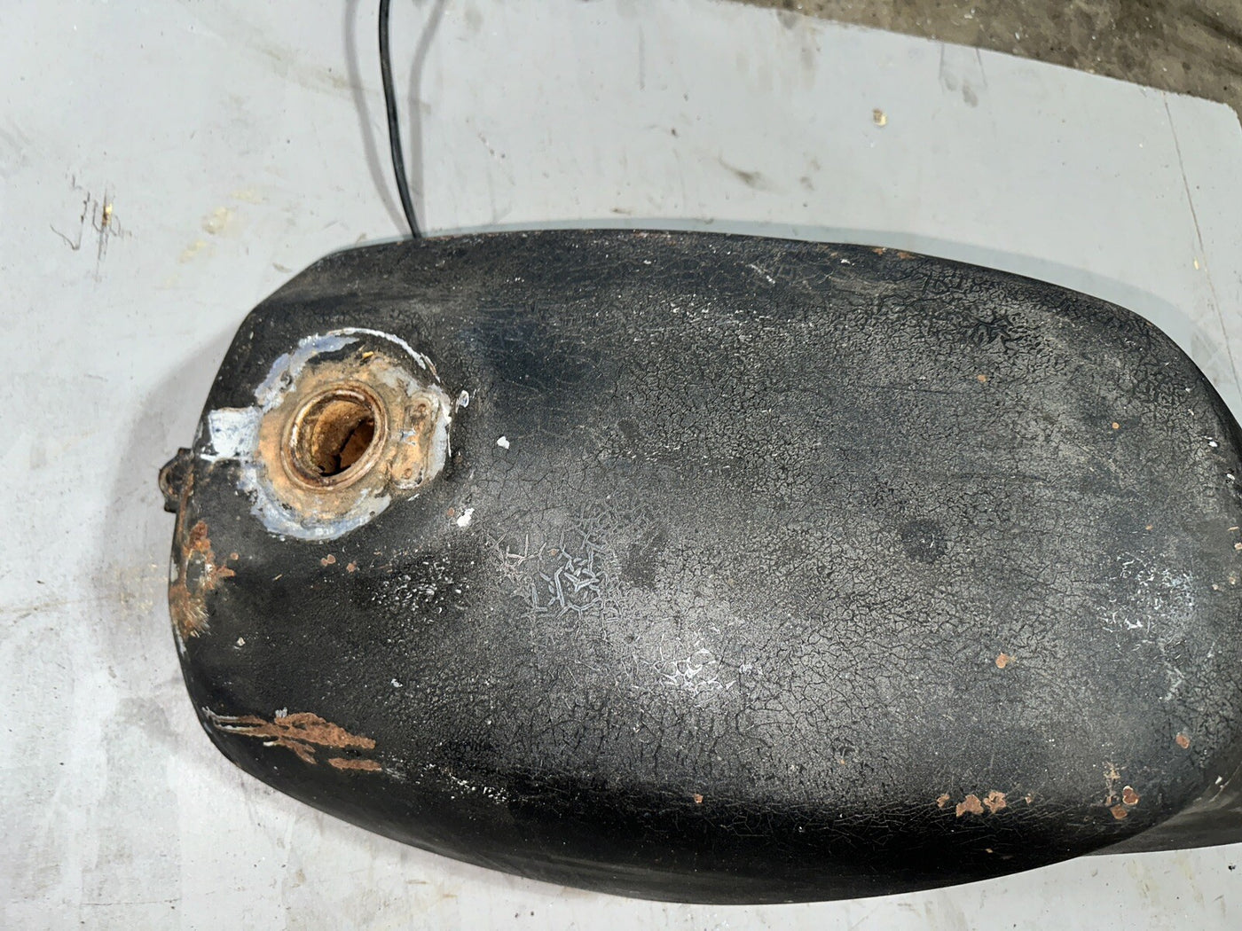 84 HONDA INTERCEPTOR 750 VF750F GAS TANK FUEL PETROL RESERVOIR
