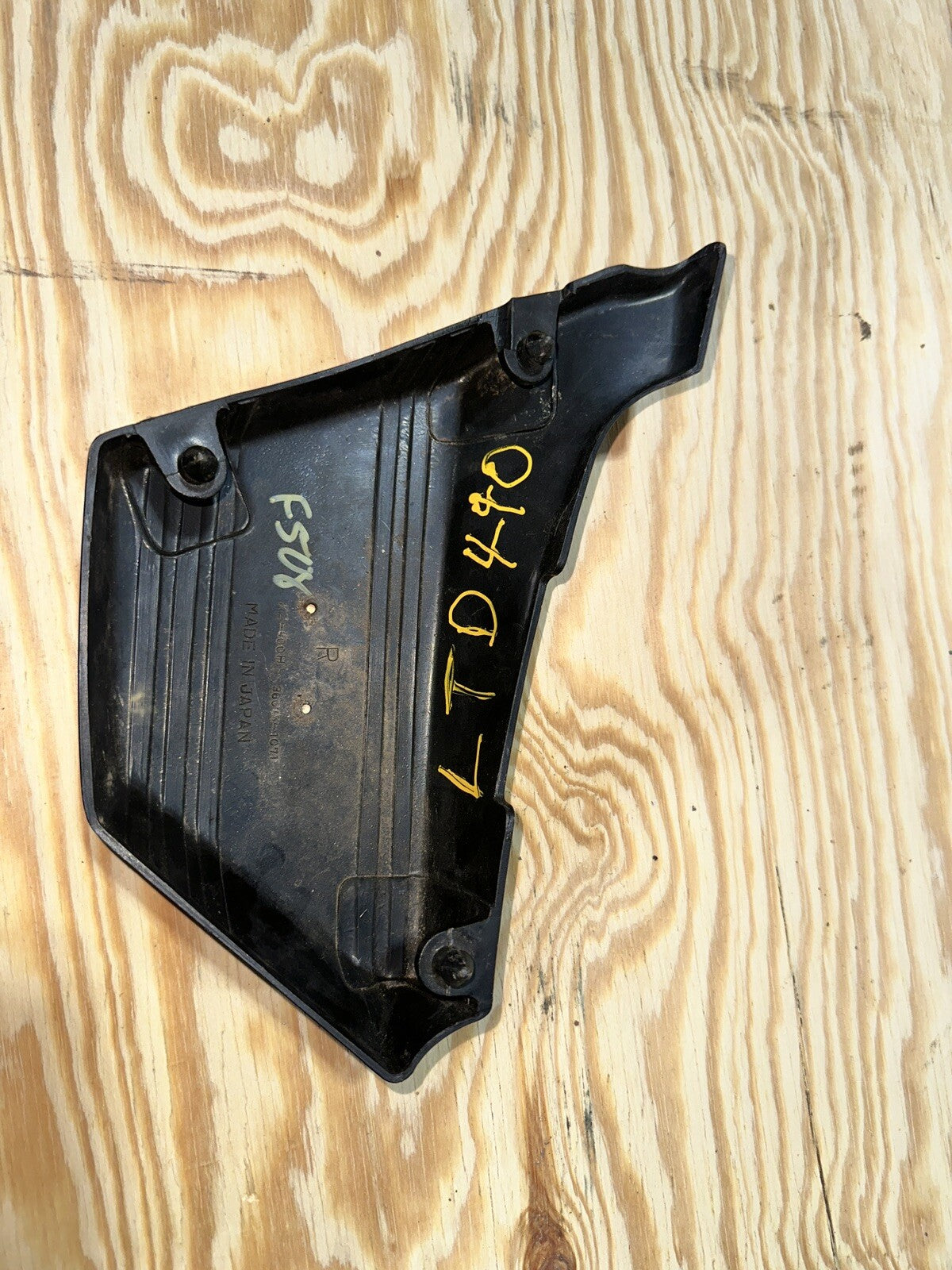 Kawasaki LTD 440 RIGHT side cover KZ440 KZ SIDE COVER PANEL