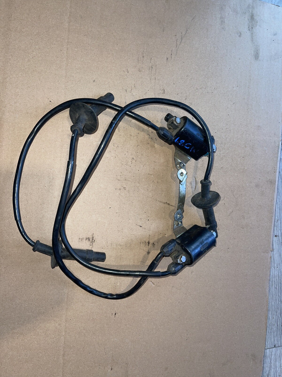 87 HONDA CBR600F IGNITION COILS COIL SPARK PLUG CAPS