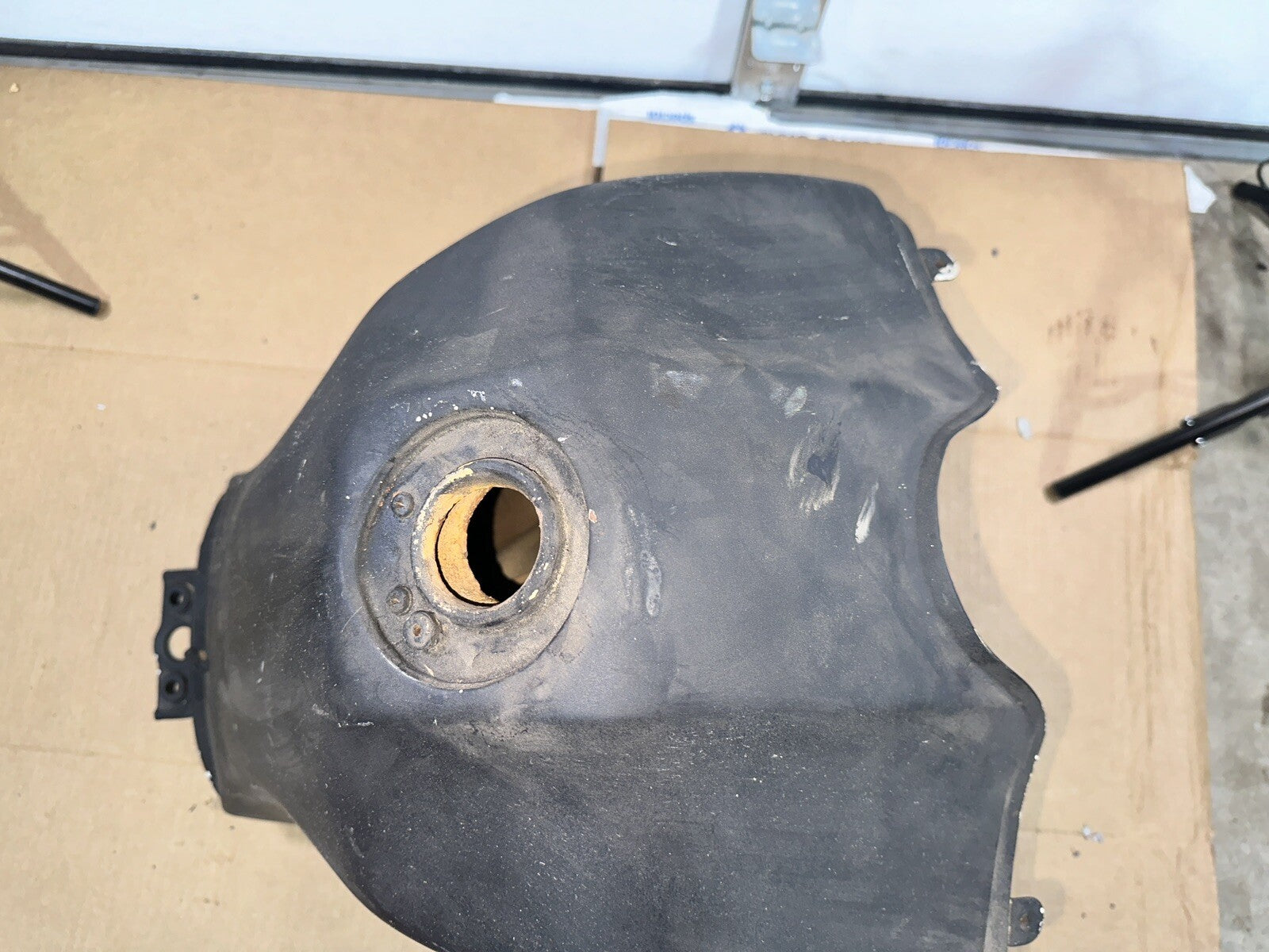 2004 Kawasaki Klr650 Gas Fuel Tank Cell Petrol Reservoir