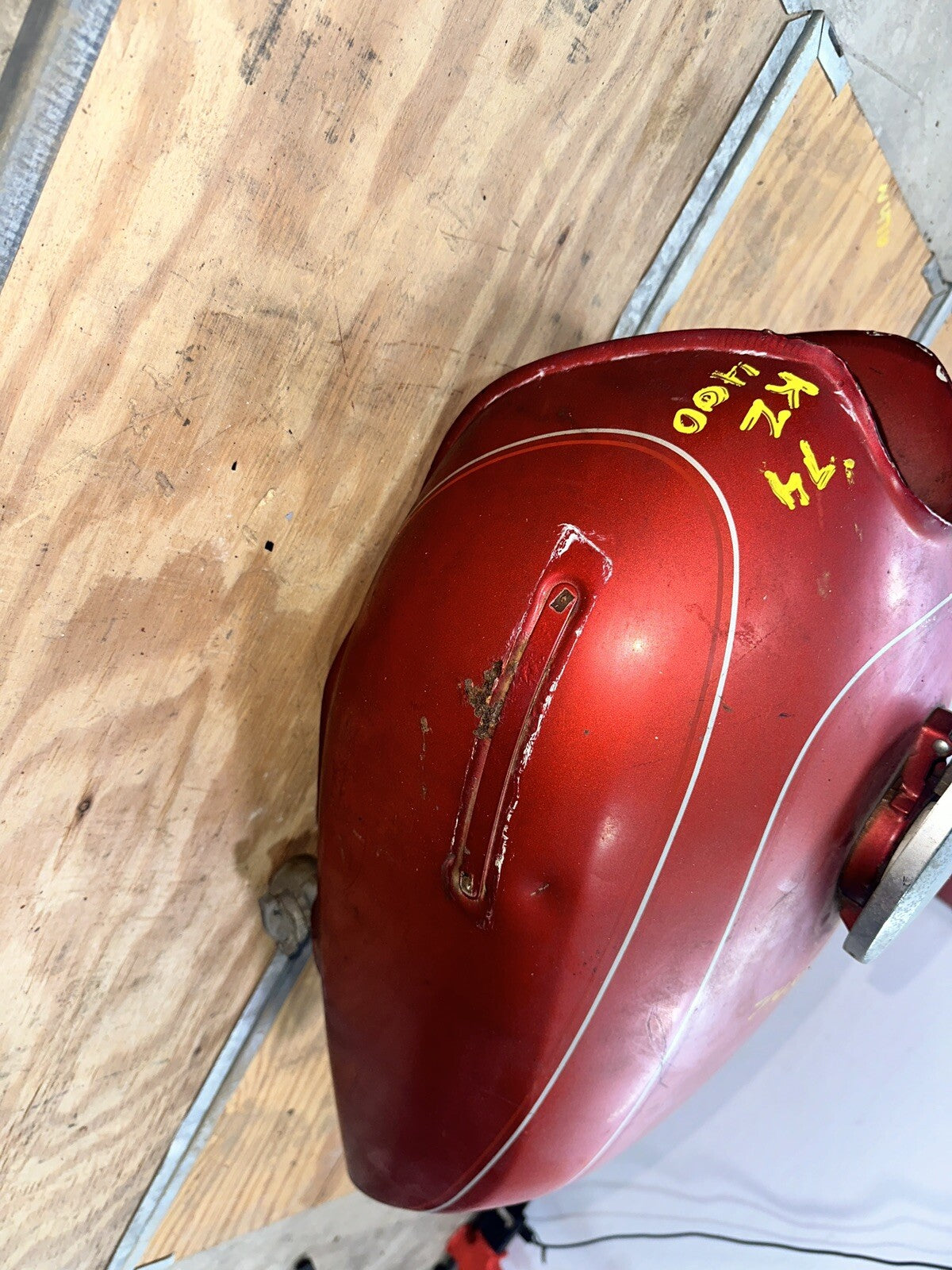 1974-77 Kawasaki KZ400 KZ 400 Gas Tank Fuel