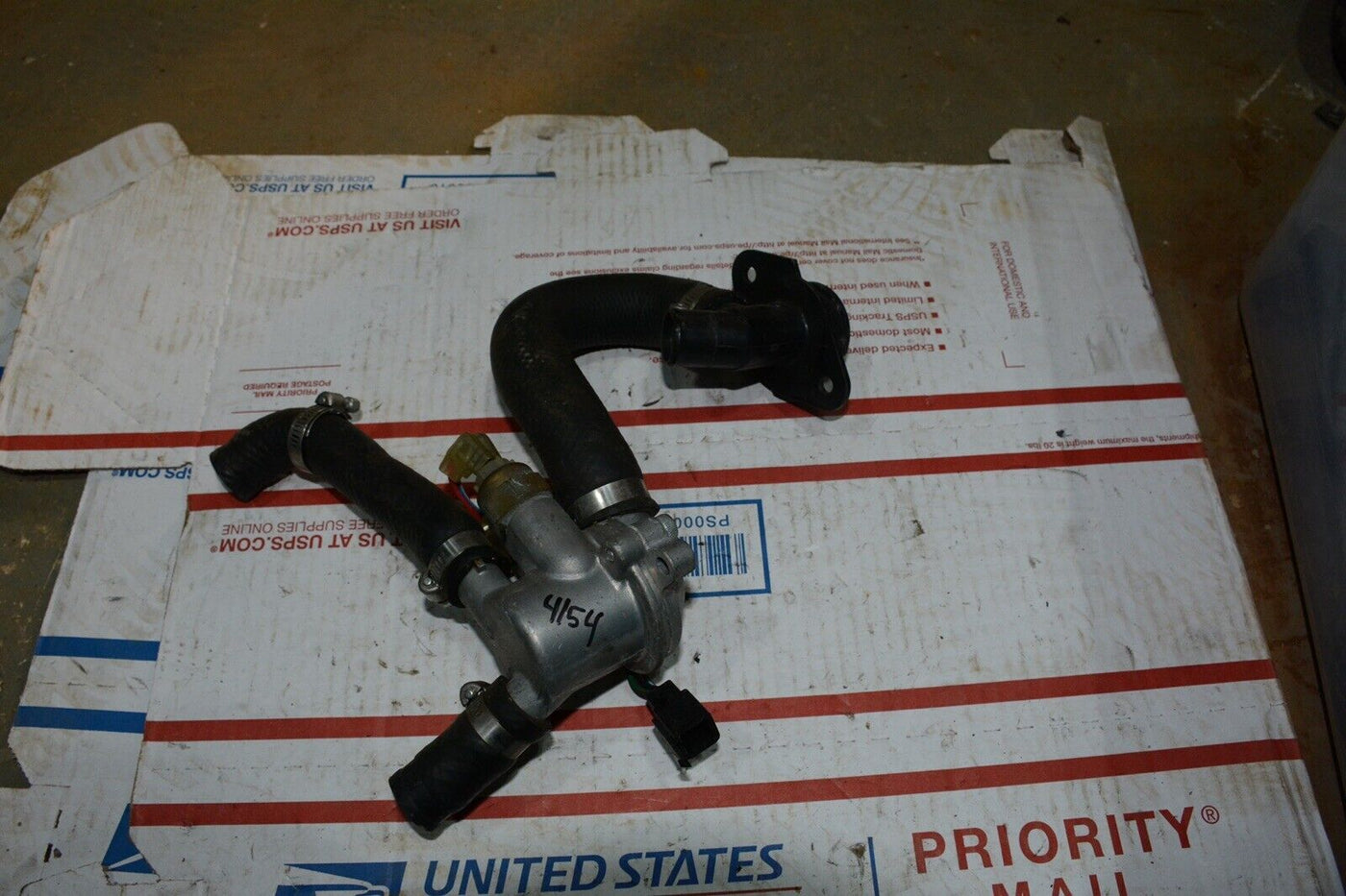 1992 Yamaha FZR600R FZR 600 Thermostat w Hoses