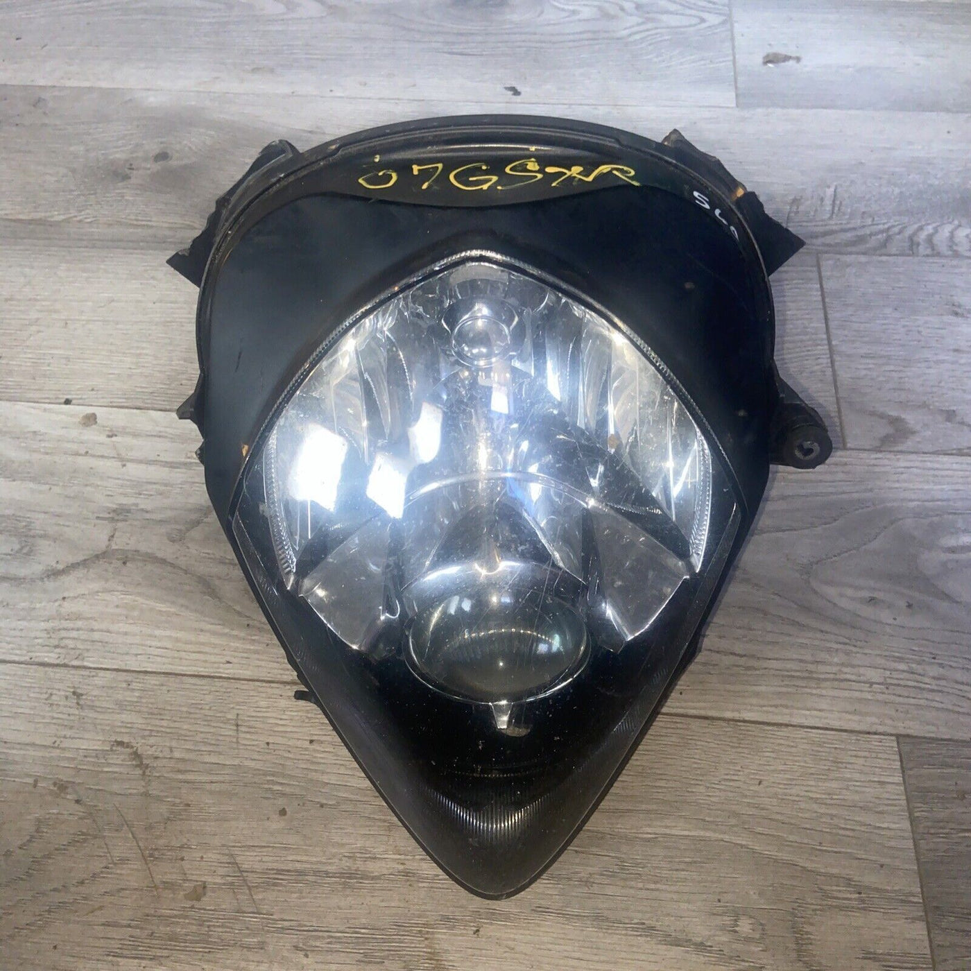 06-07 Suzuki GSXR750 Headlight Lamp Assembly