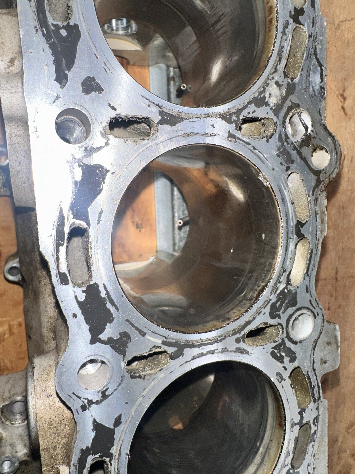01 SUZUKI GSX-R 600 CYLINDER JUGS WALL CASING BLOCK MOTOR ENGINE GSXR GSX R