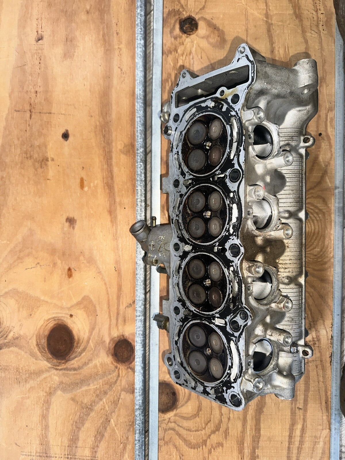 01-03 Suzuki GSXR 600 Engine Motor Cylinder Head