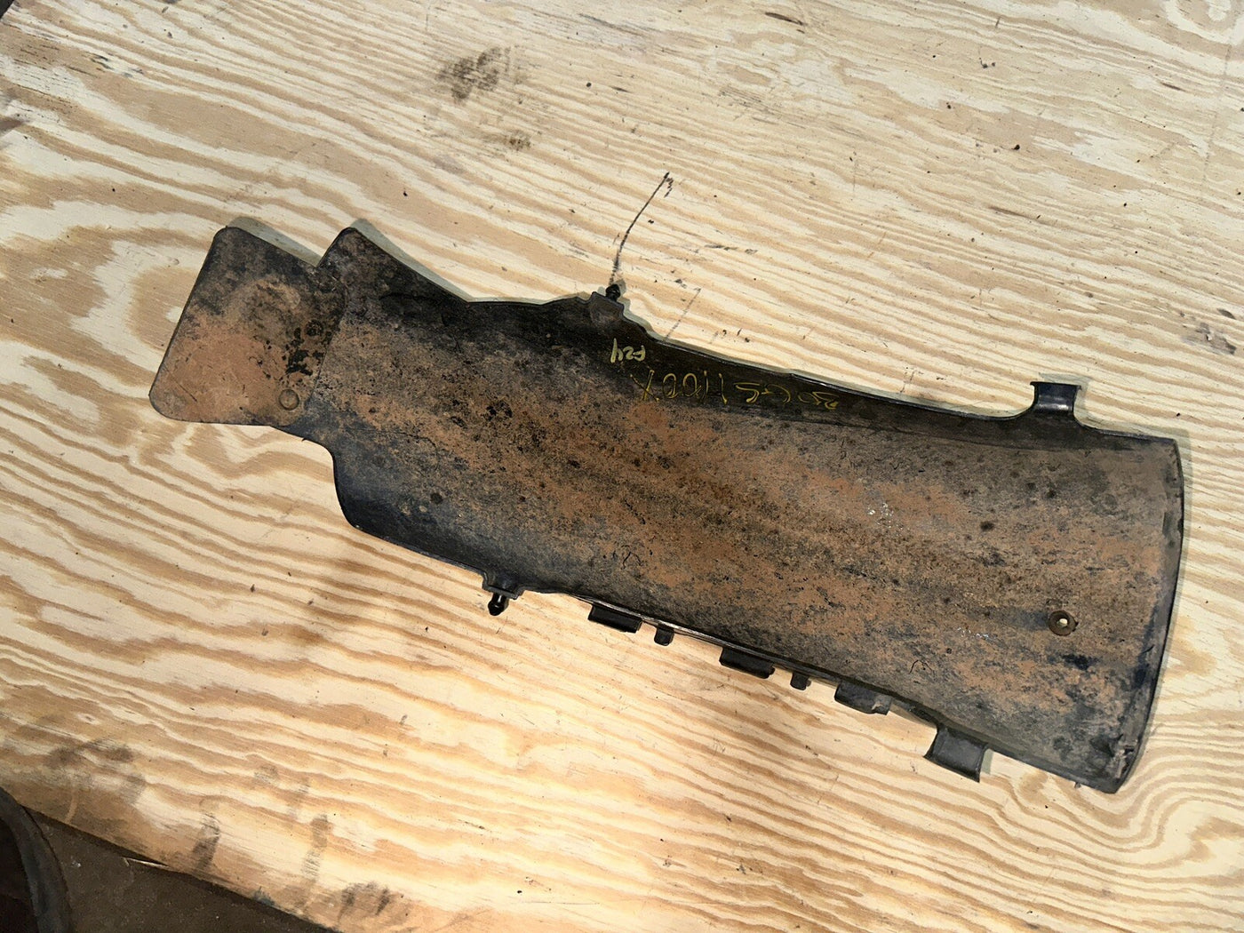 1981 Suzuki GS1100E GS1100 Rear Inner Fender