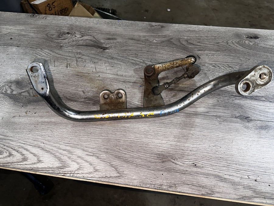 1985 85 Yamaha XV1000 XV 1000 Lower Crash Bar Guard with Shifter and Linkage