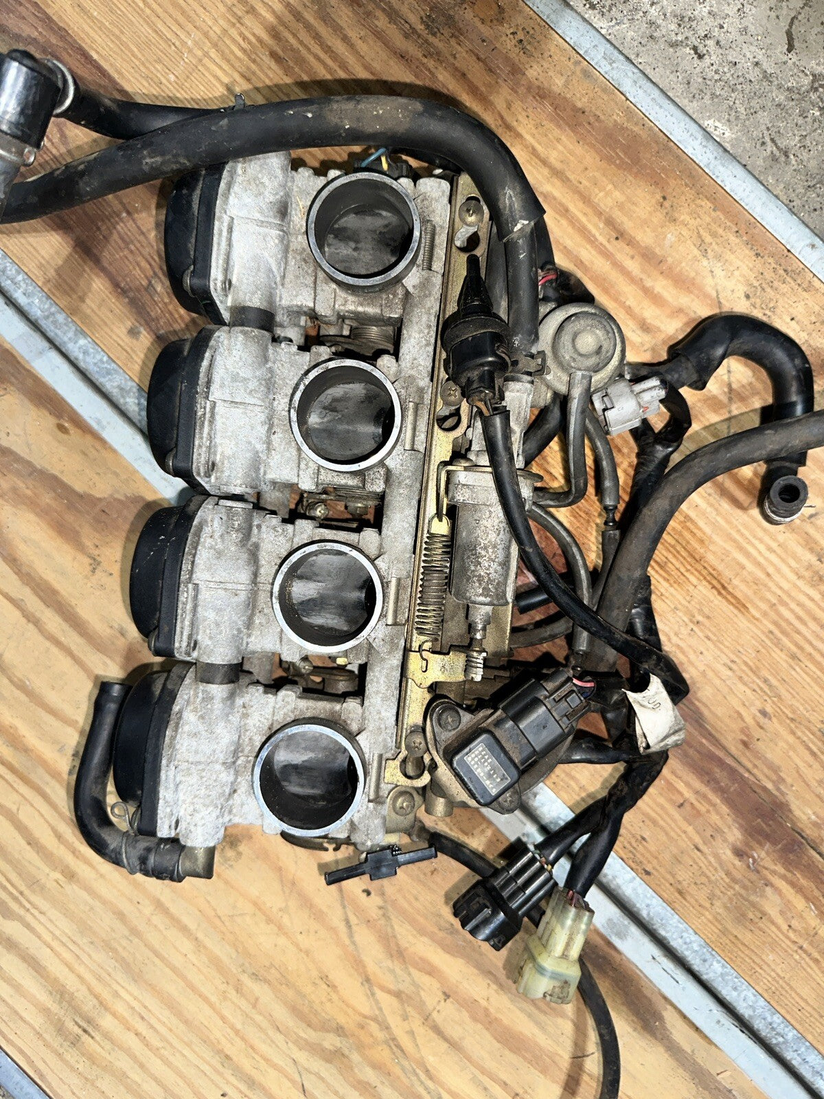 2003-2005 2009 YAMAHA YZF R6S THROTTLE BODIES