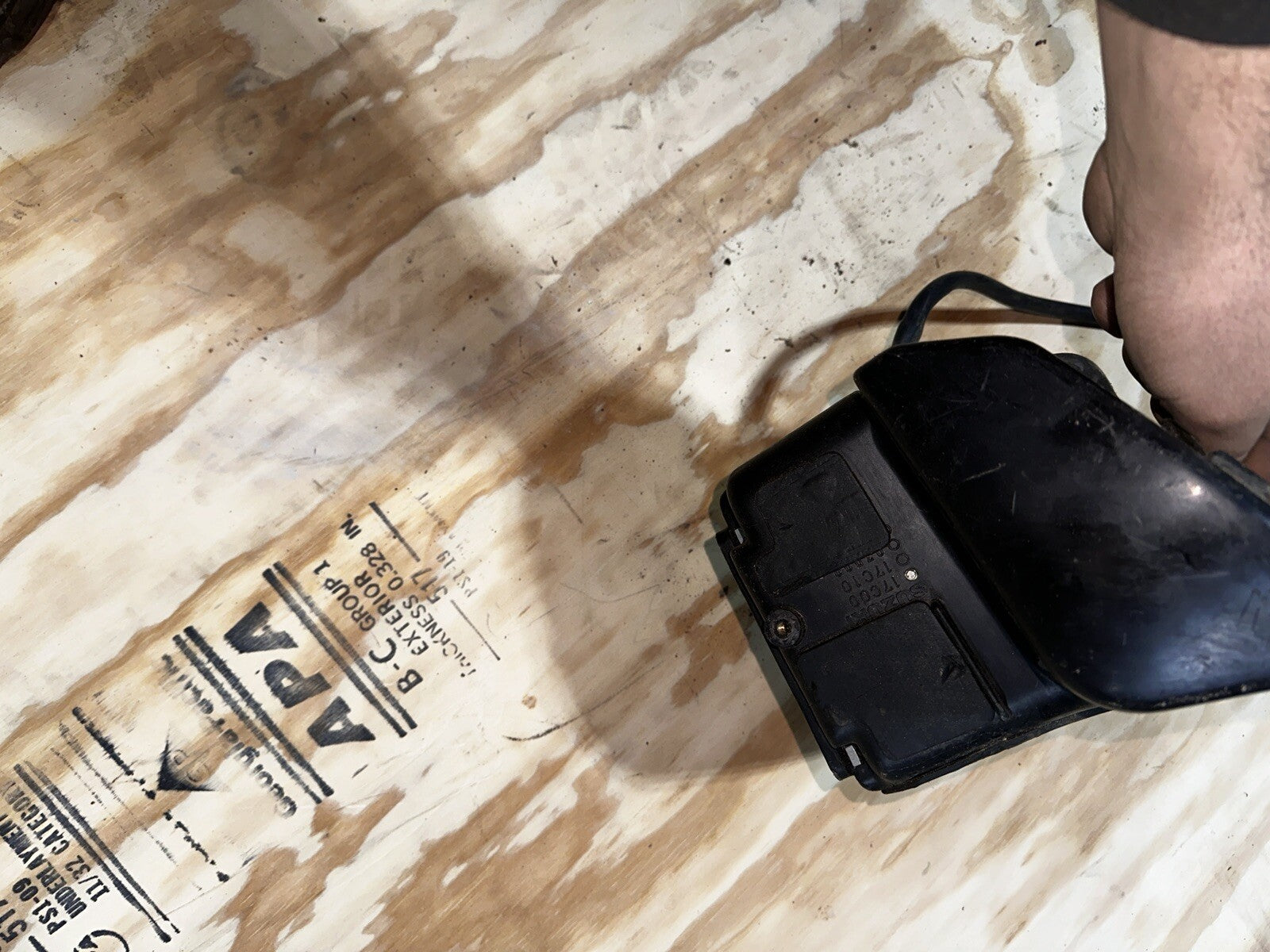 91 92 GSXR 1100 750 AIR BOX AIRBOX FILTER HOUSING CLEANER INTAKE VELOCITY STACKS