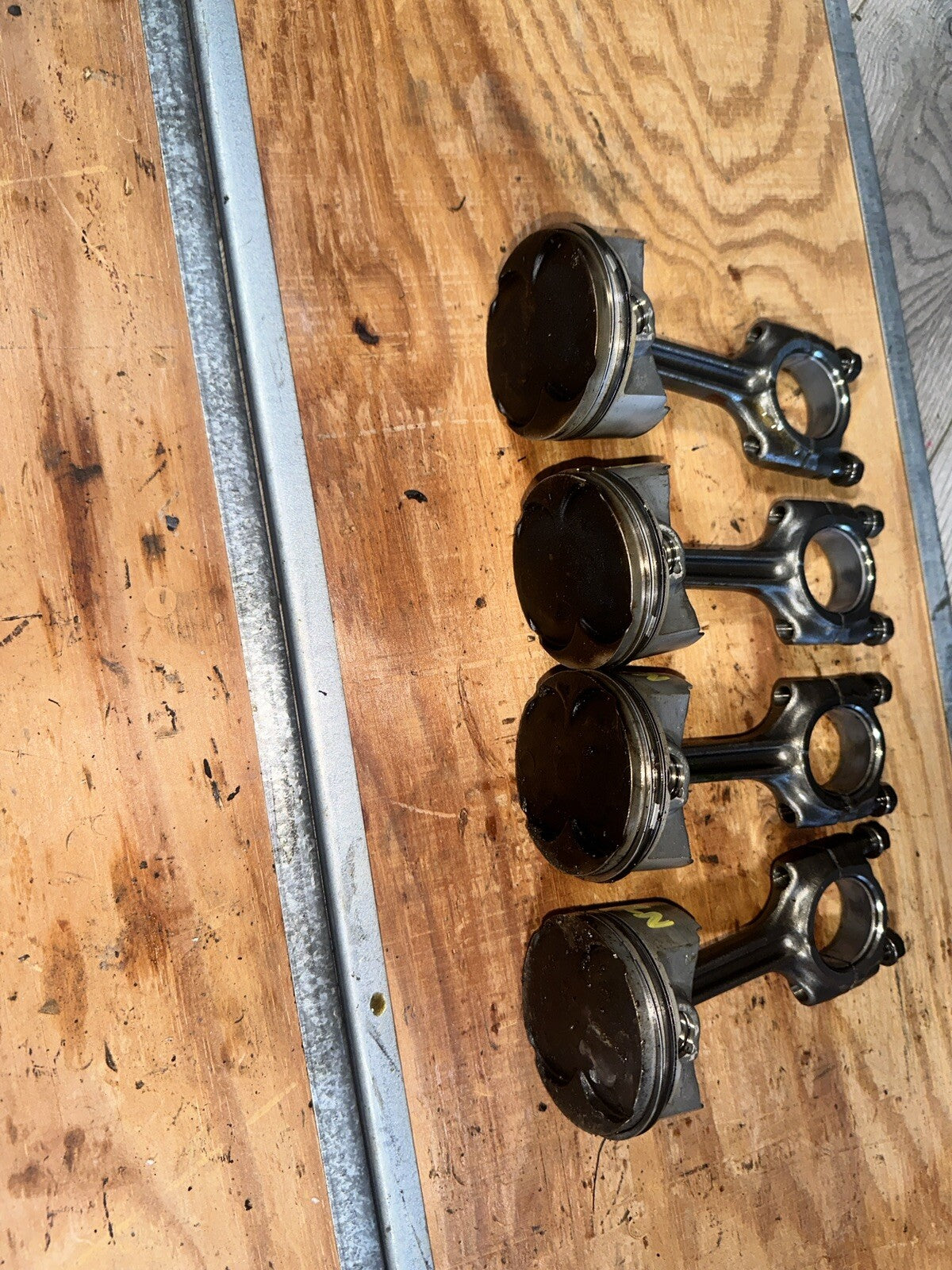 97-00 Suzuki GSXR 750 SRAD Engine Motor Pistons Connecting Rods