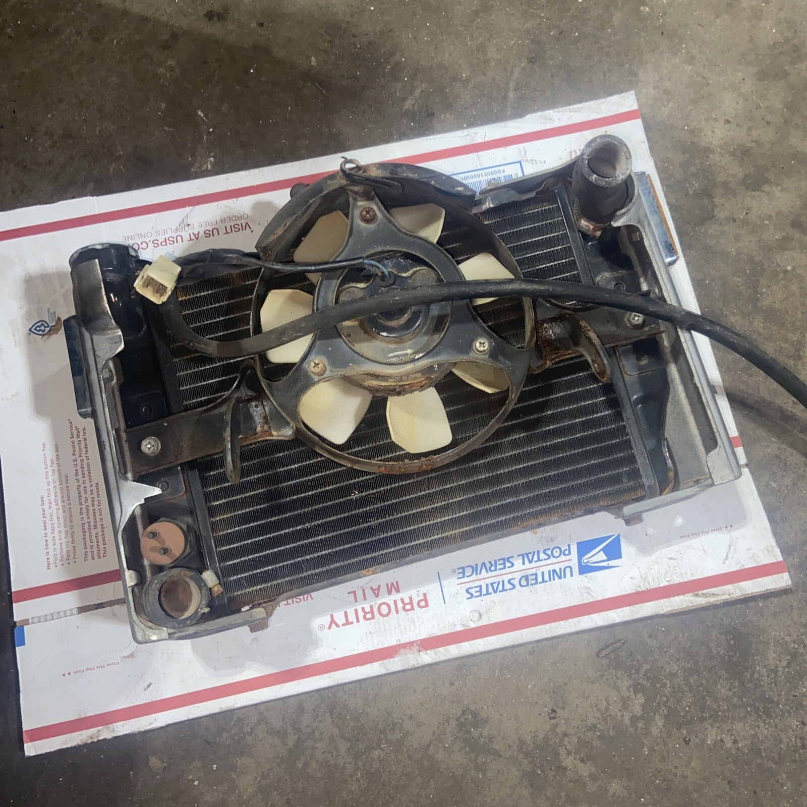 honda vf750s radiator cooling fan 1982