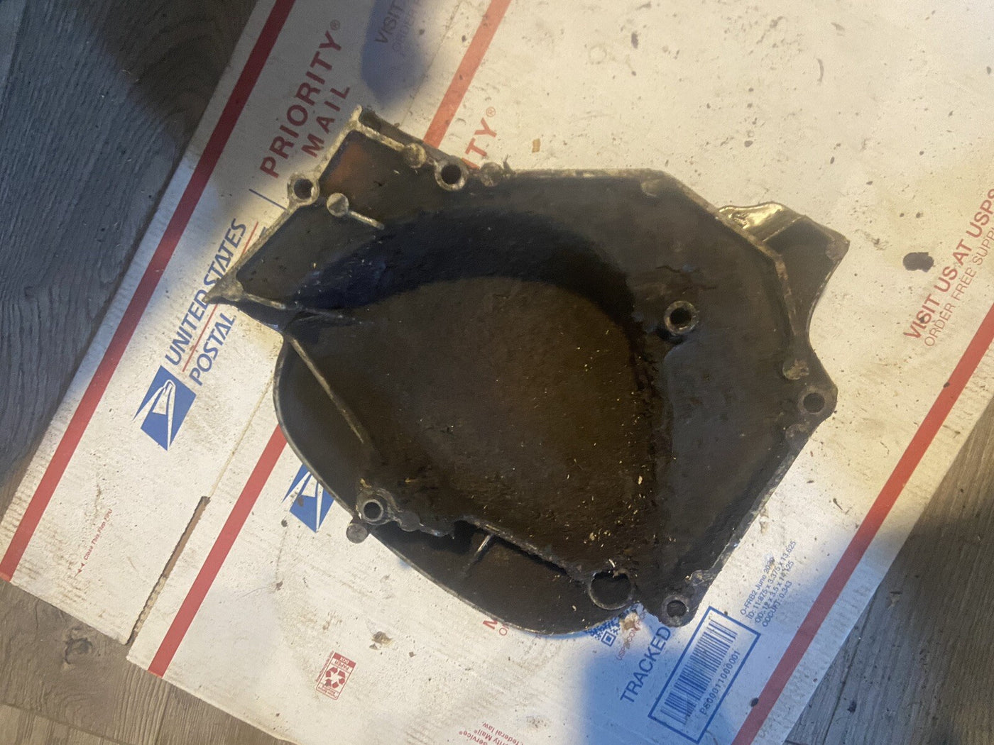 SUZUKI 1978 GS1000 LEFT ENGINE/MOTOR SPROCKET COVER