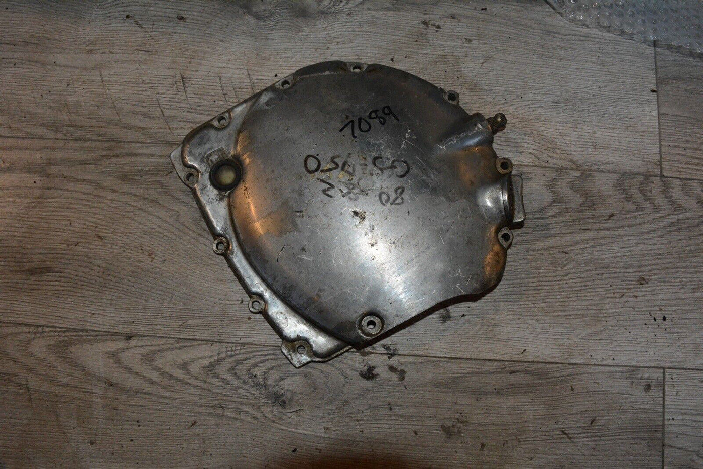 1981 1982 Suzuki GS750 Engine Motor Clutch Cover 11340-45401 80 81 82 83 