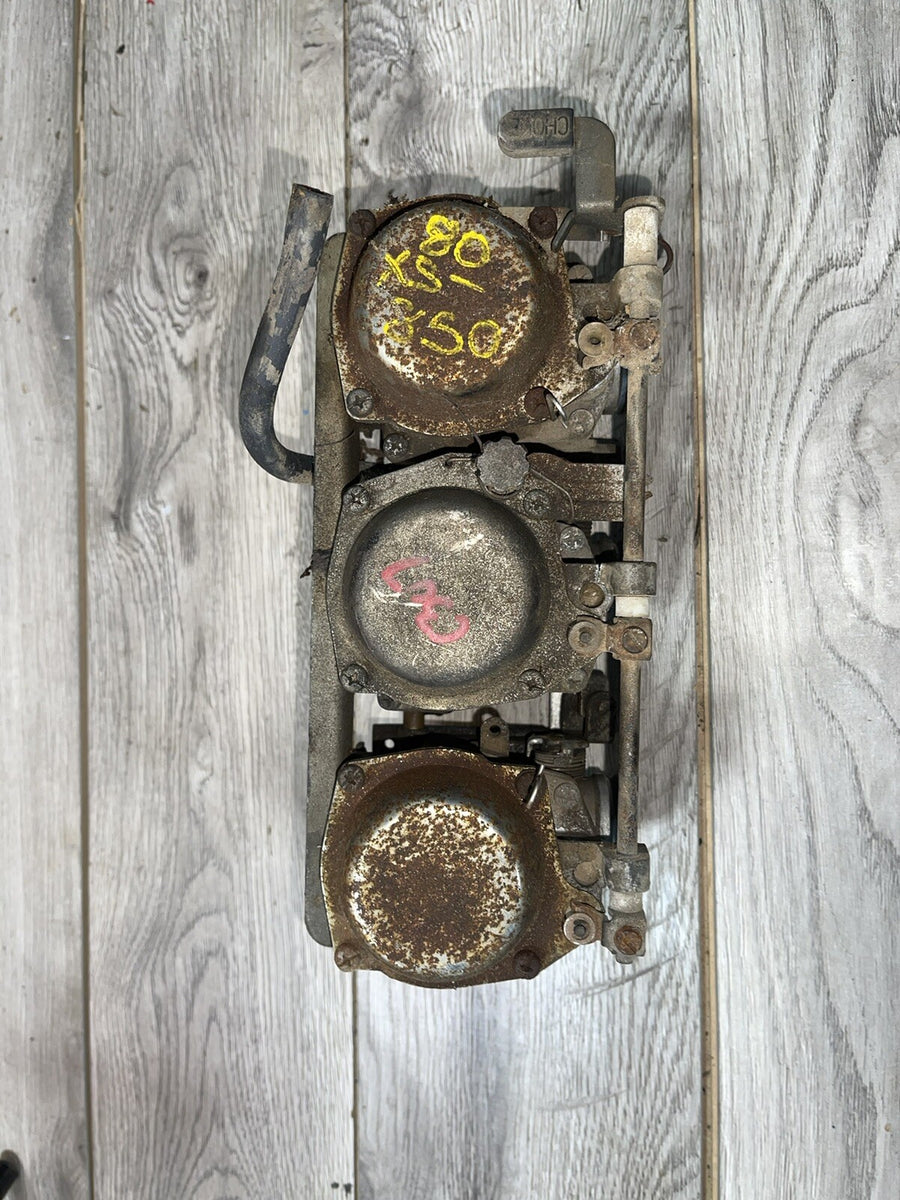 1976 - 1981 yamaha xs850 Carburetors OEM