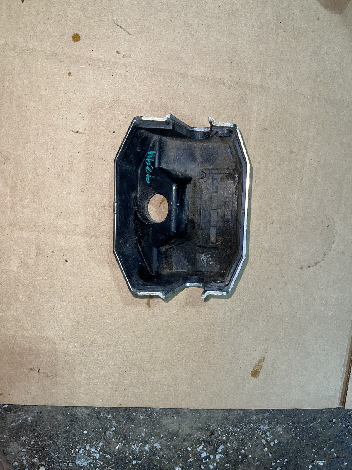1984 HONDA GOLDWING GL1200A HANDLEBAR COVER 37600-MG9-
