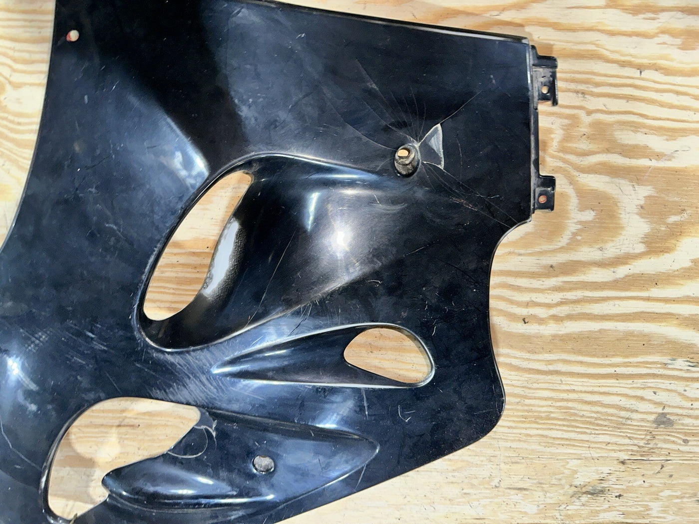 96-99 SUZUKI GSXR750 RIGHT LOWER MID UPPER SIDE FAIRING COWL 